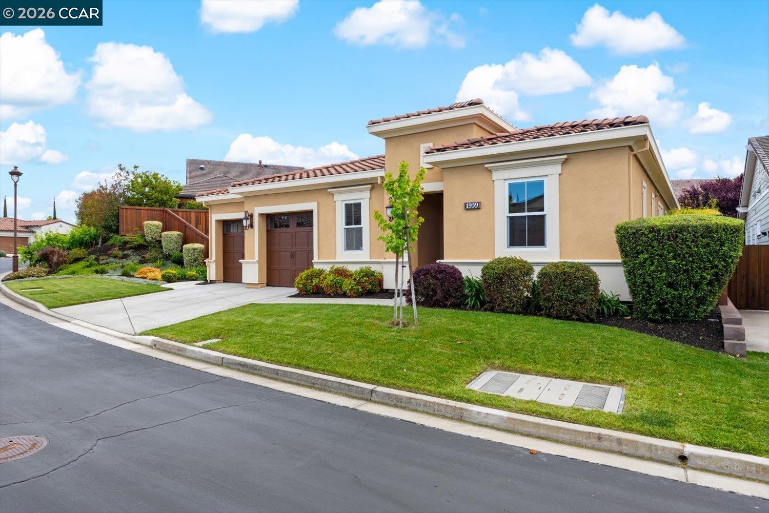 1959 Sacred Mountain Ln