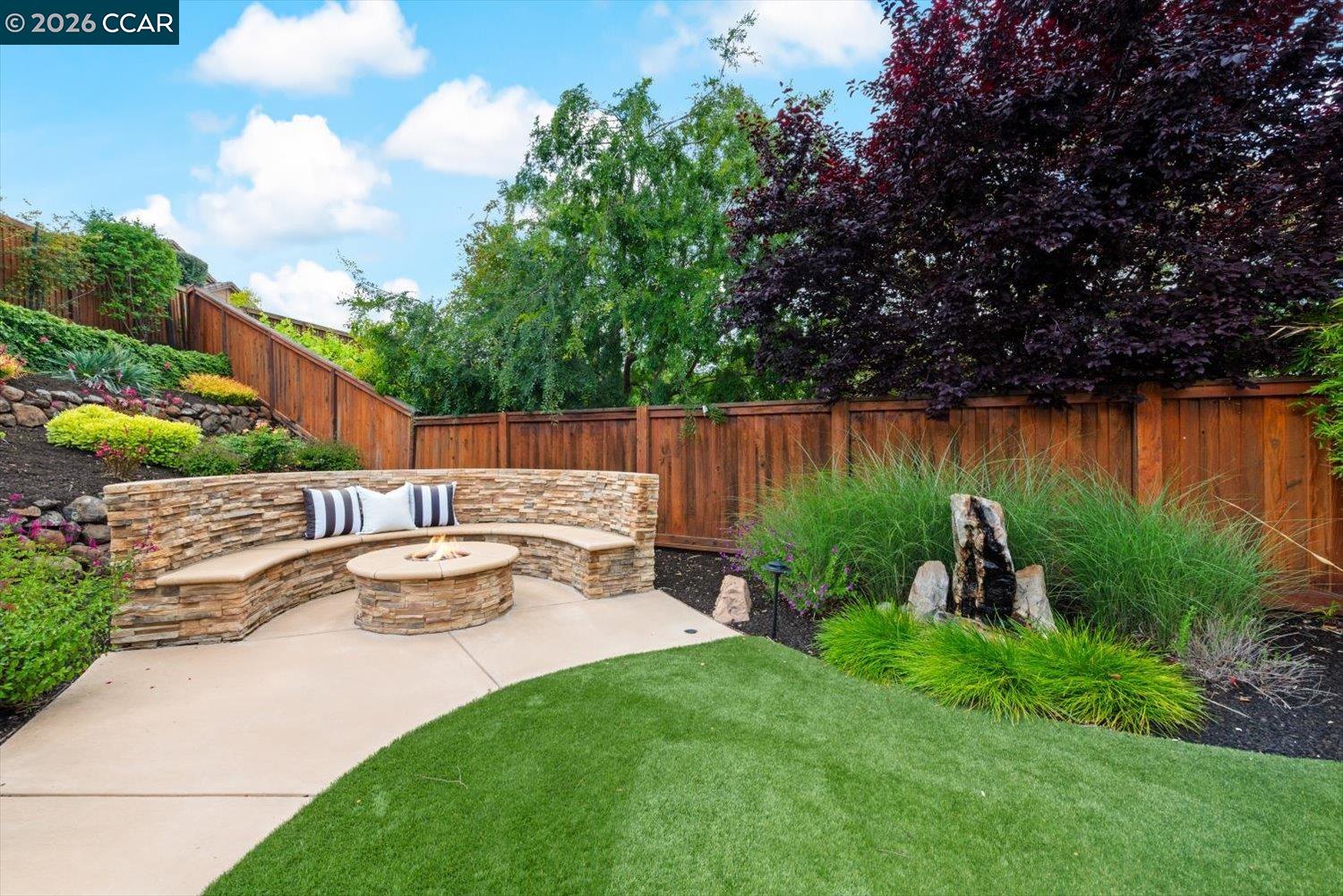 1959 Sacred Mountain Ln