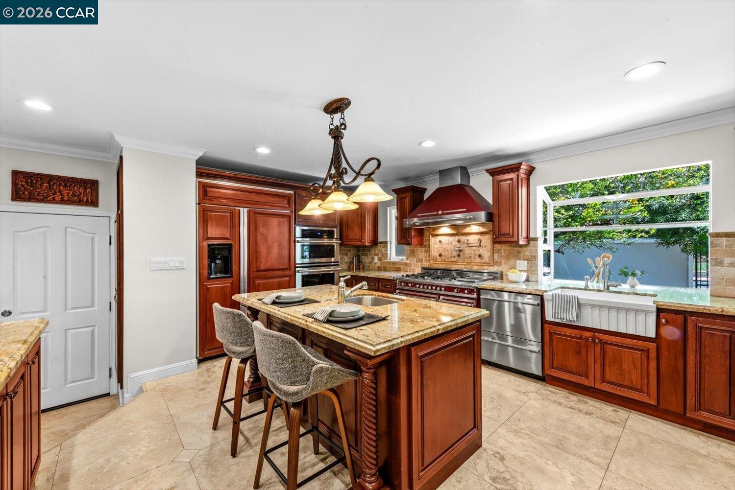 1642 Carriage Dr