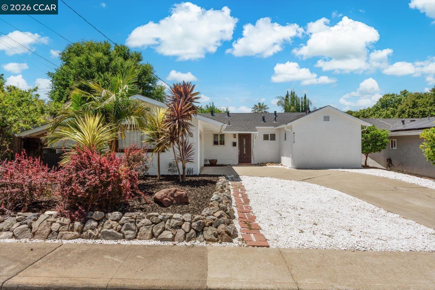 4112 Churchill Dr