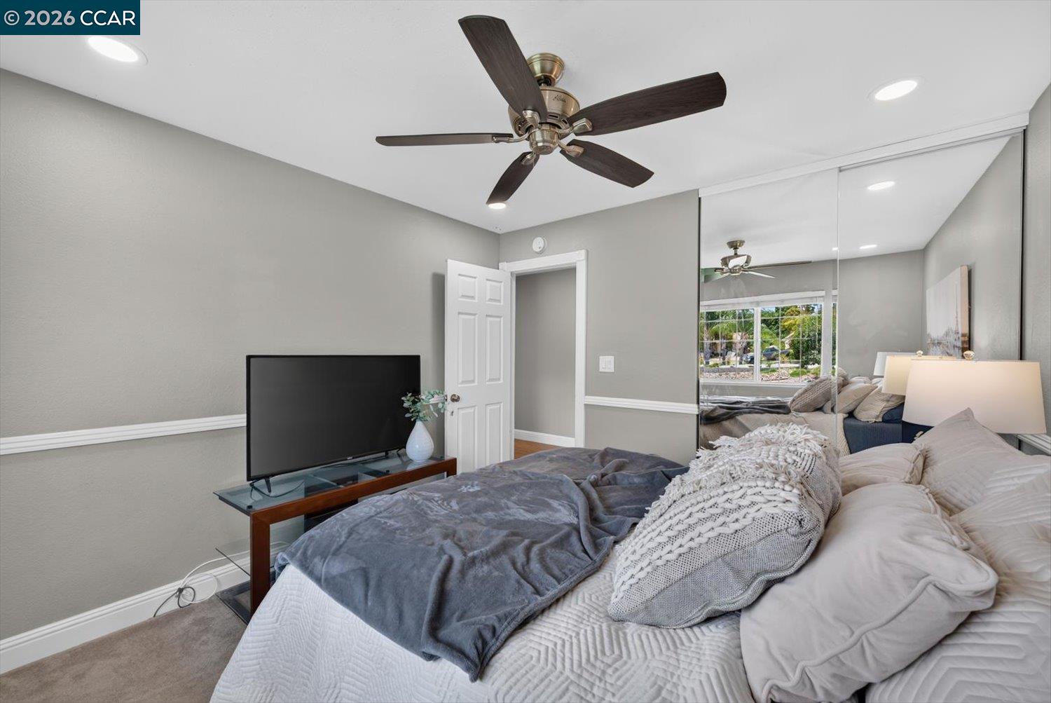 1617 Greenridge Dr