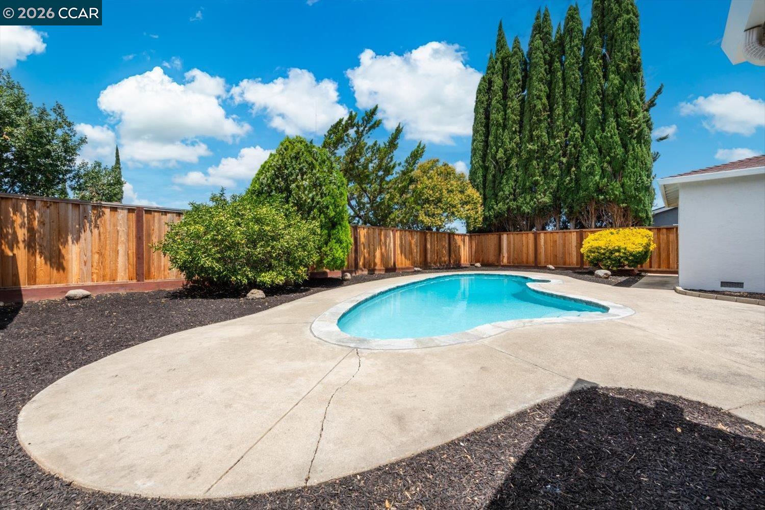 1617 Greenridge Dr