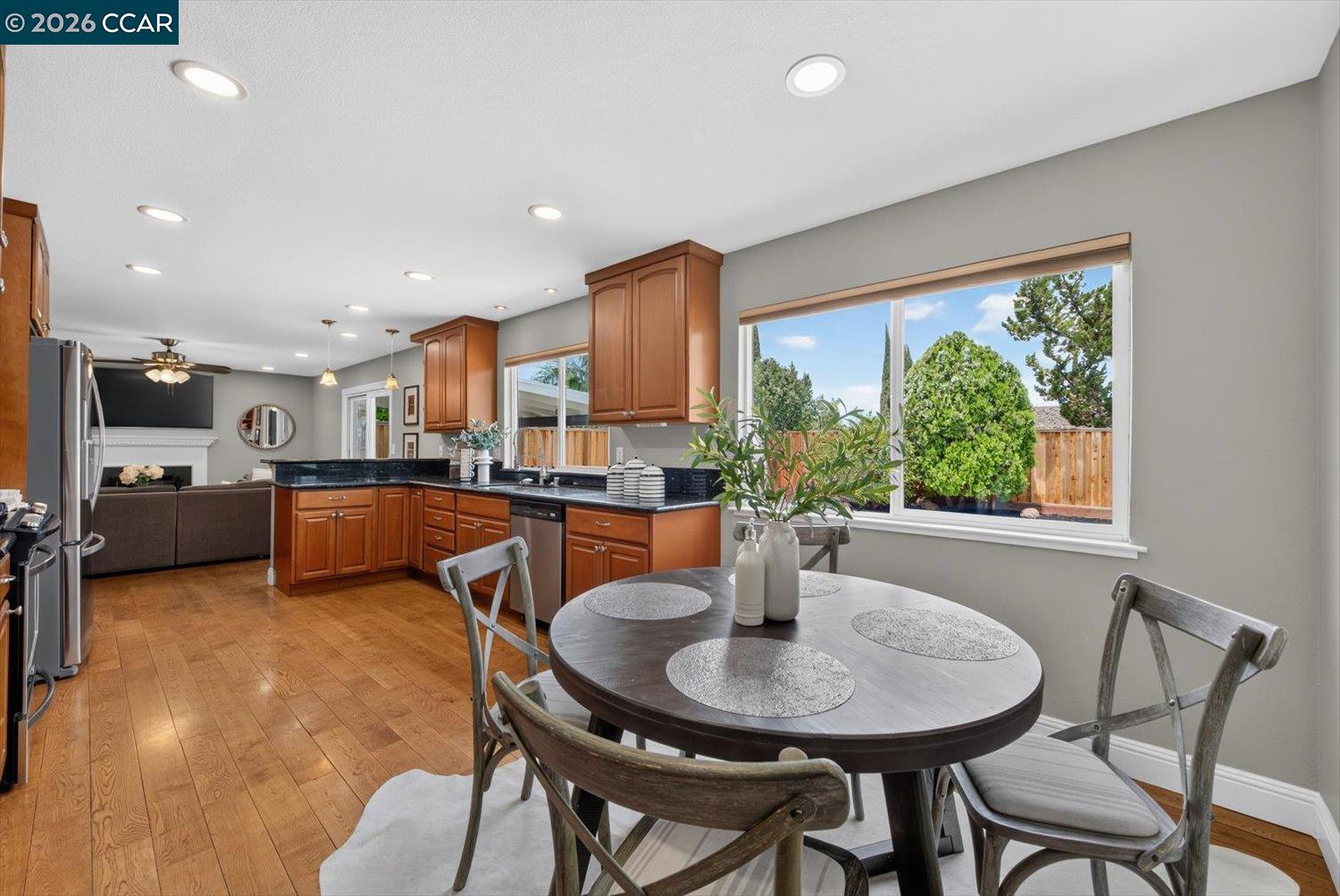 1617 Greenridge Dr
