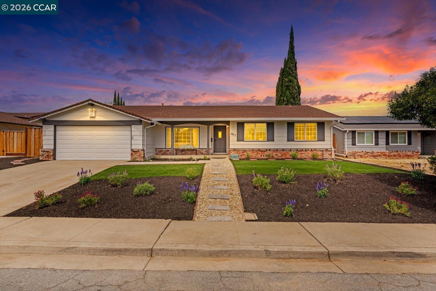 1617 Greenridge Dr