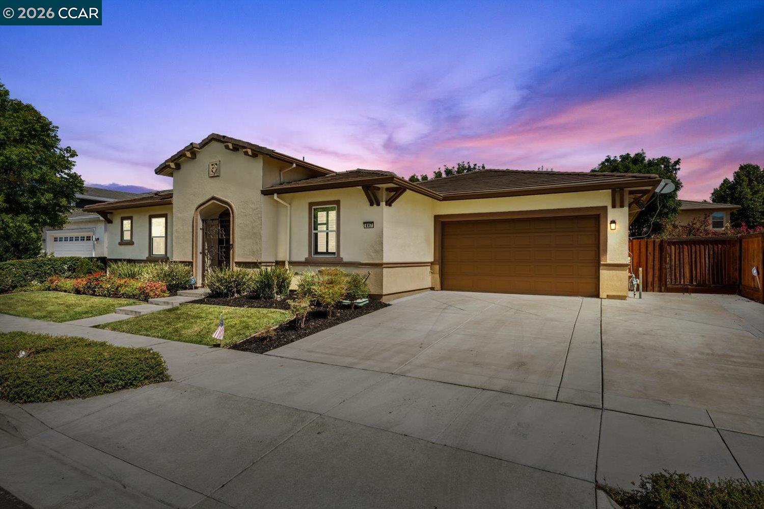 447 Avondale Ct