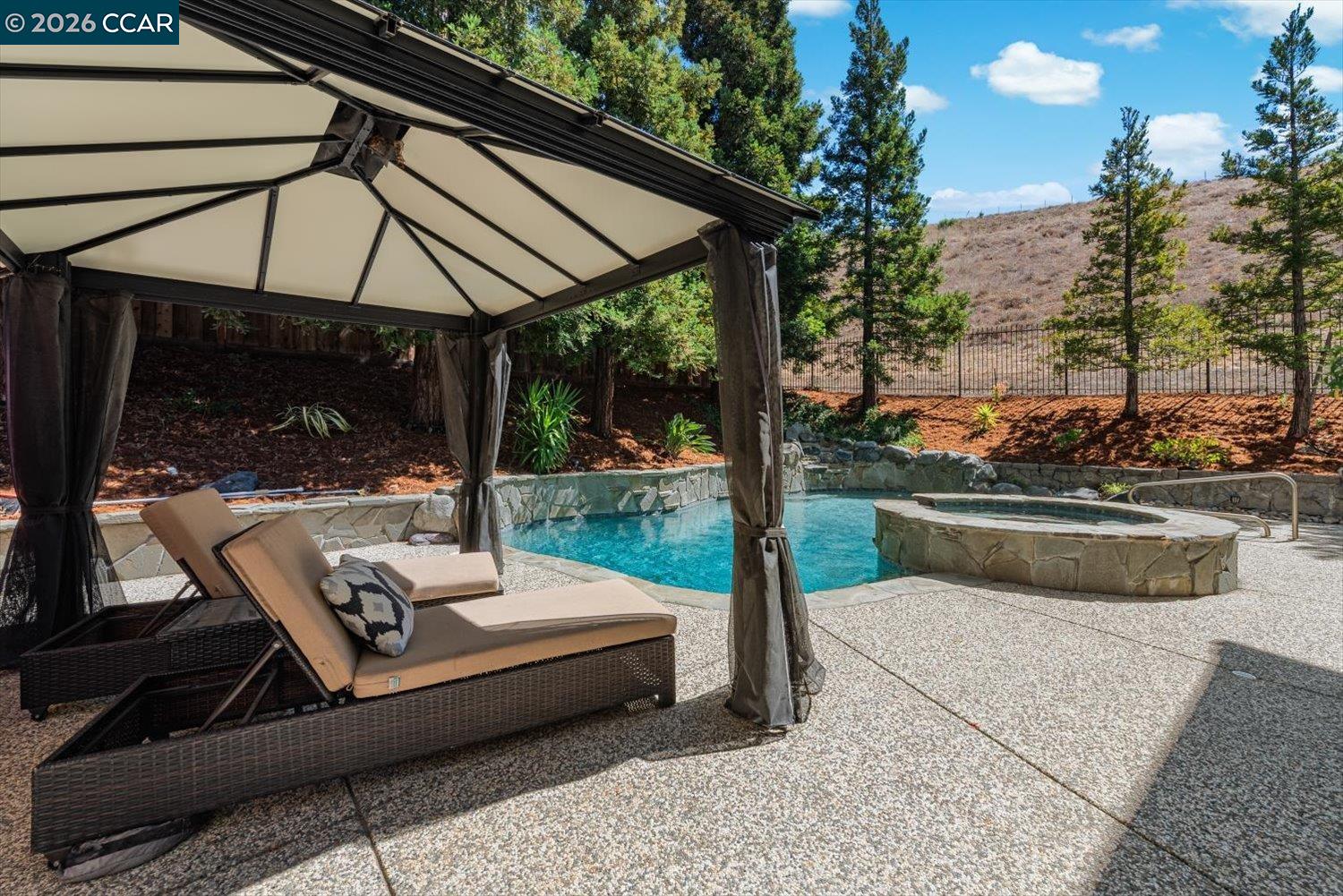 1116 Peacock Creek Dr