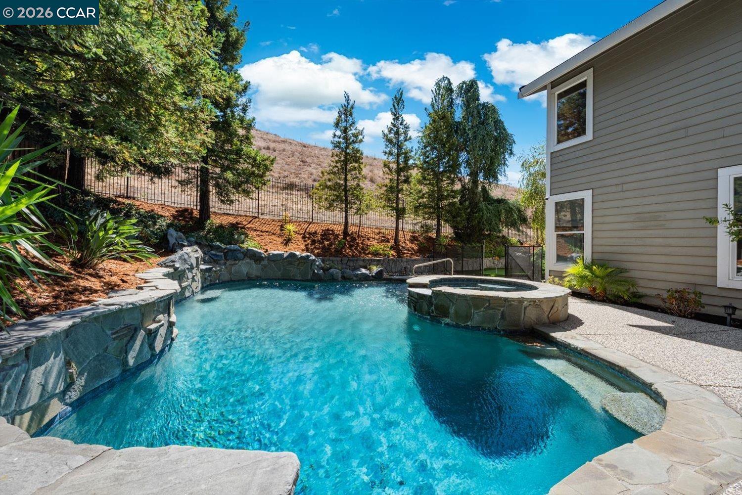 1116 Peacock Creek Dr