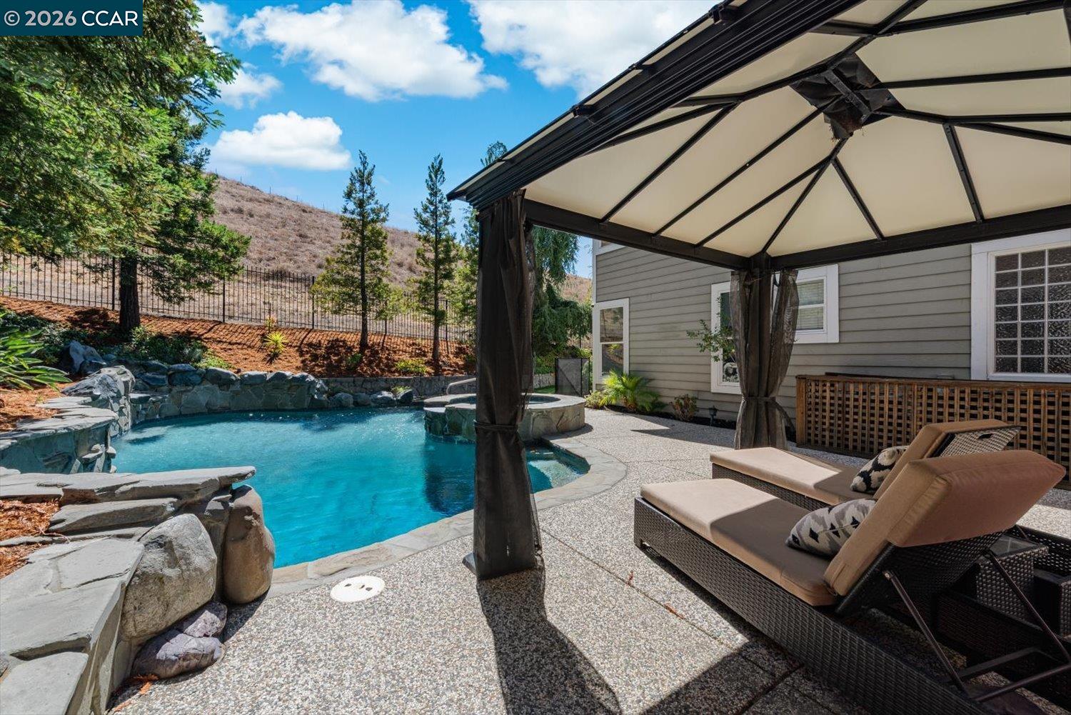 1116 Peacock Creek Dr