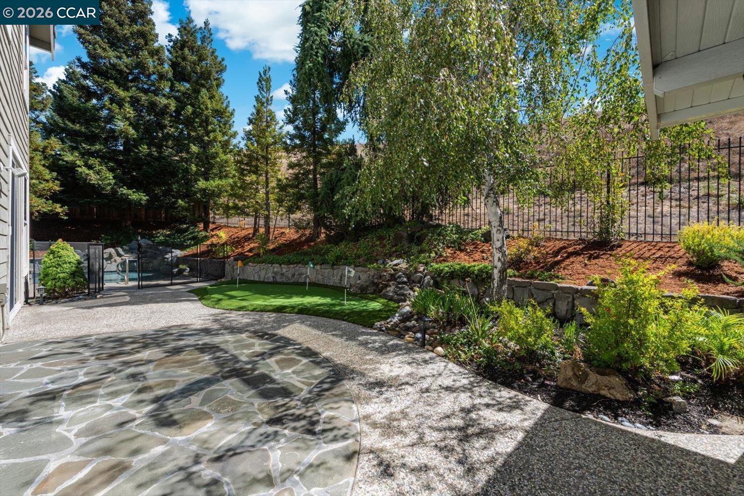 1116 Peacock Creek Dr