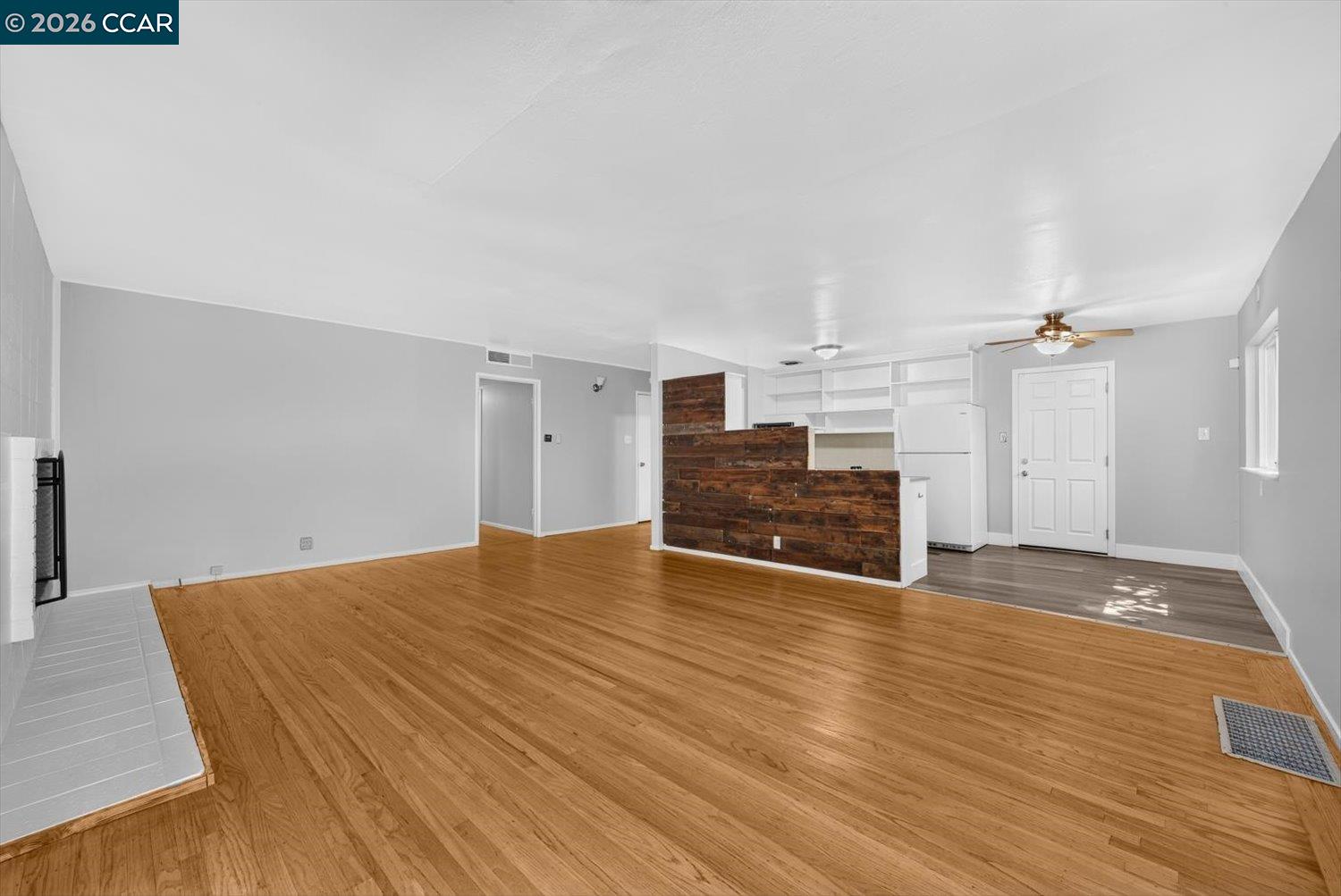 1536 Wendy Dr