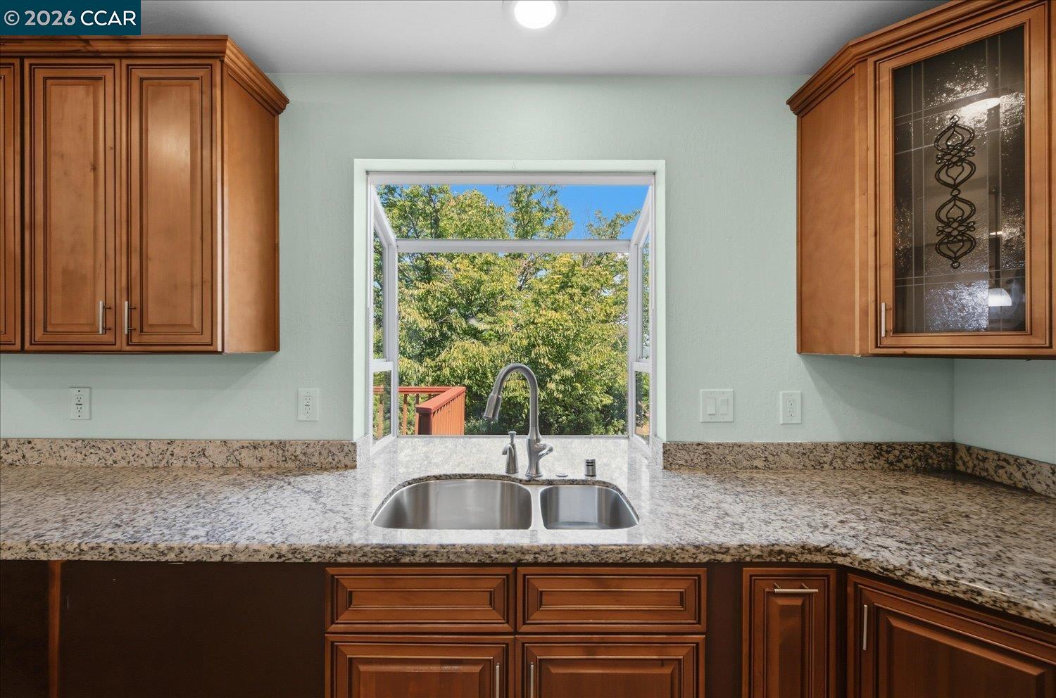 4848 Venner Rd