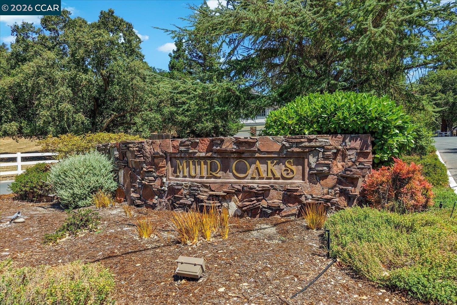 4848 Venner Rd