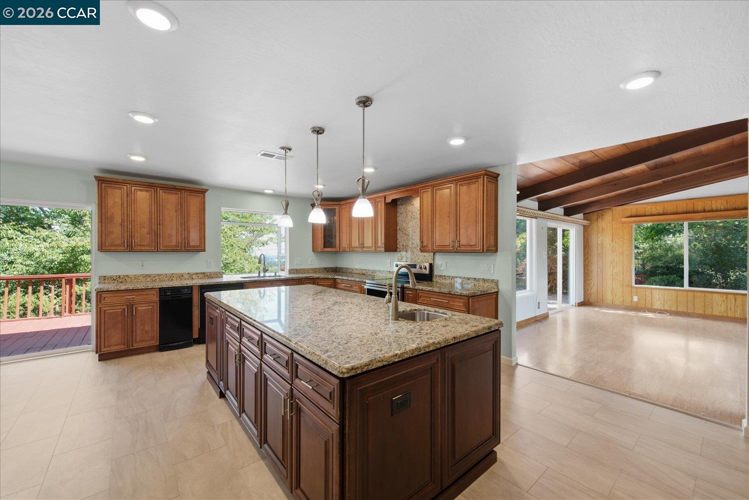4848 Venner Rd
