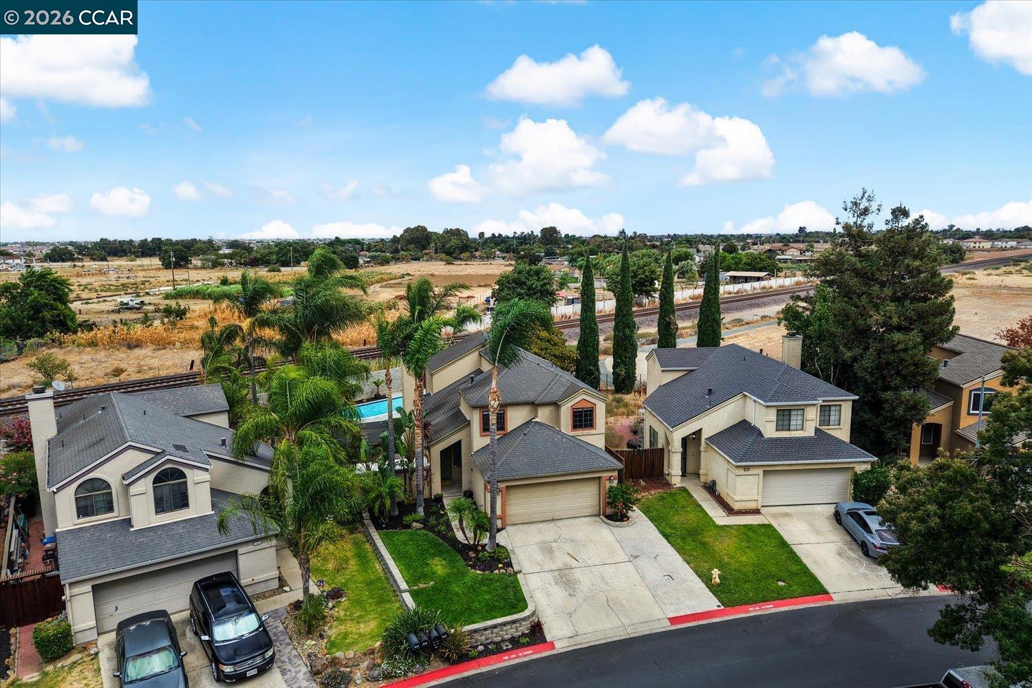 500 Mockingbird Ln