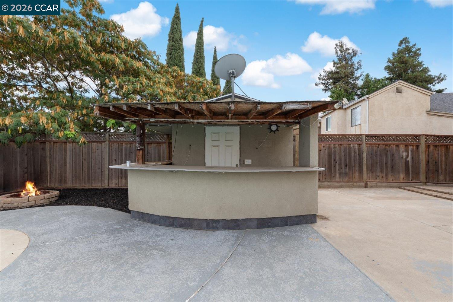 500 Mockingbird Ln
