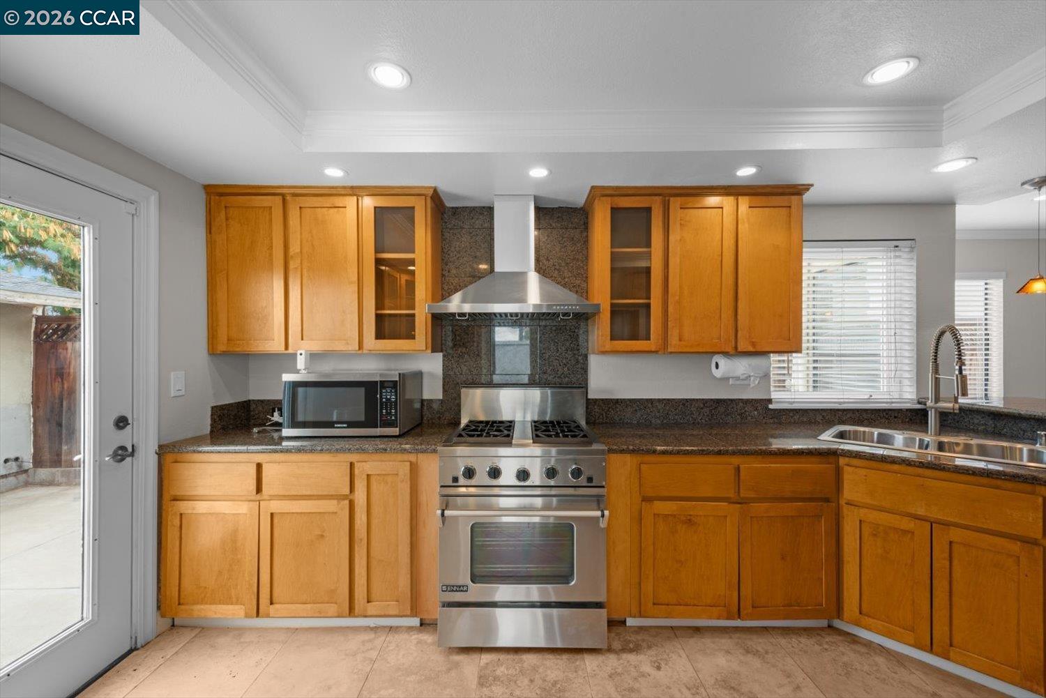 500 Mockingbird Ln