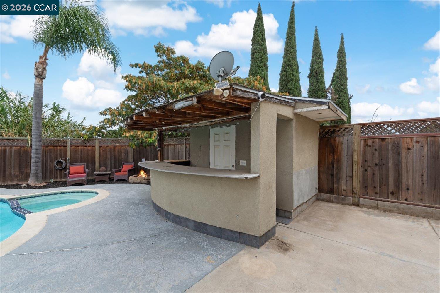 500 Mockingbird Ln