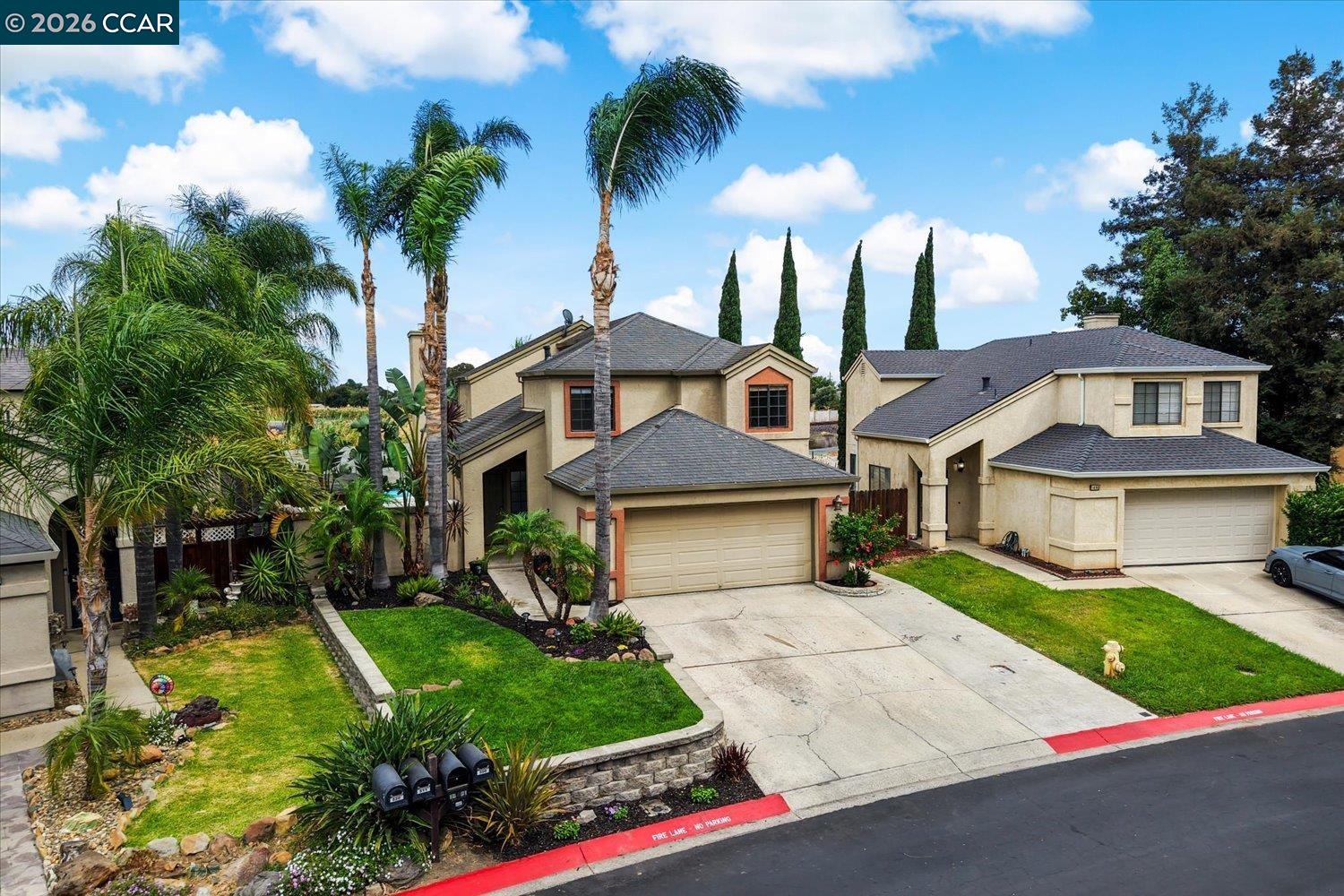 500 Mockingbird Ln