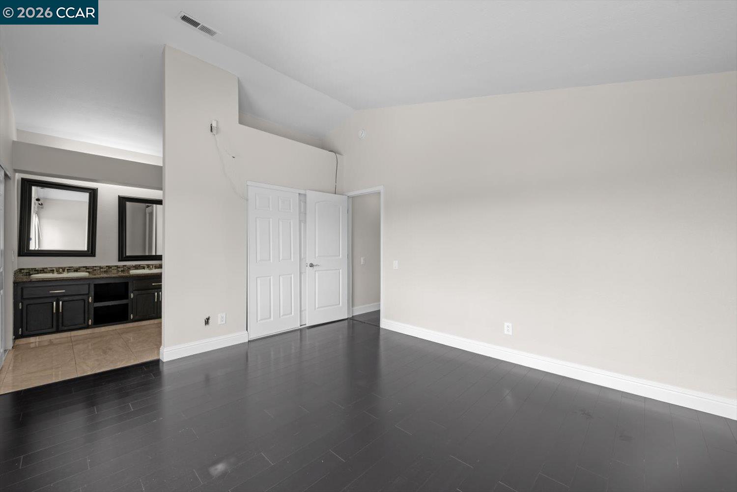 500 Mockingbird Ln