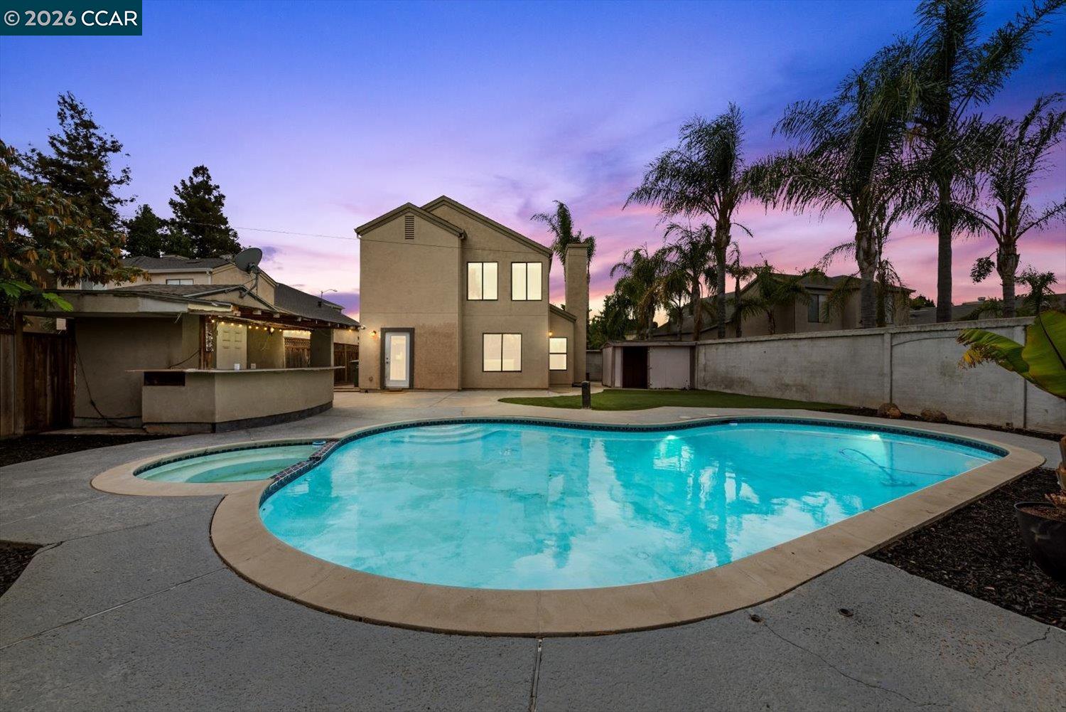 500 Mockingbird Ln