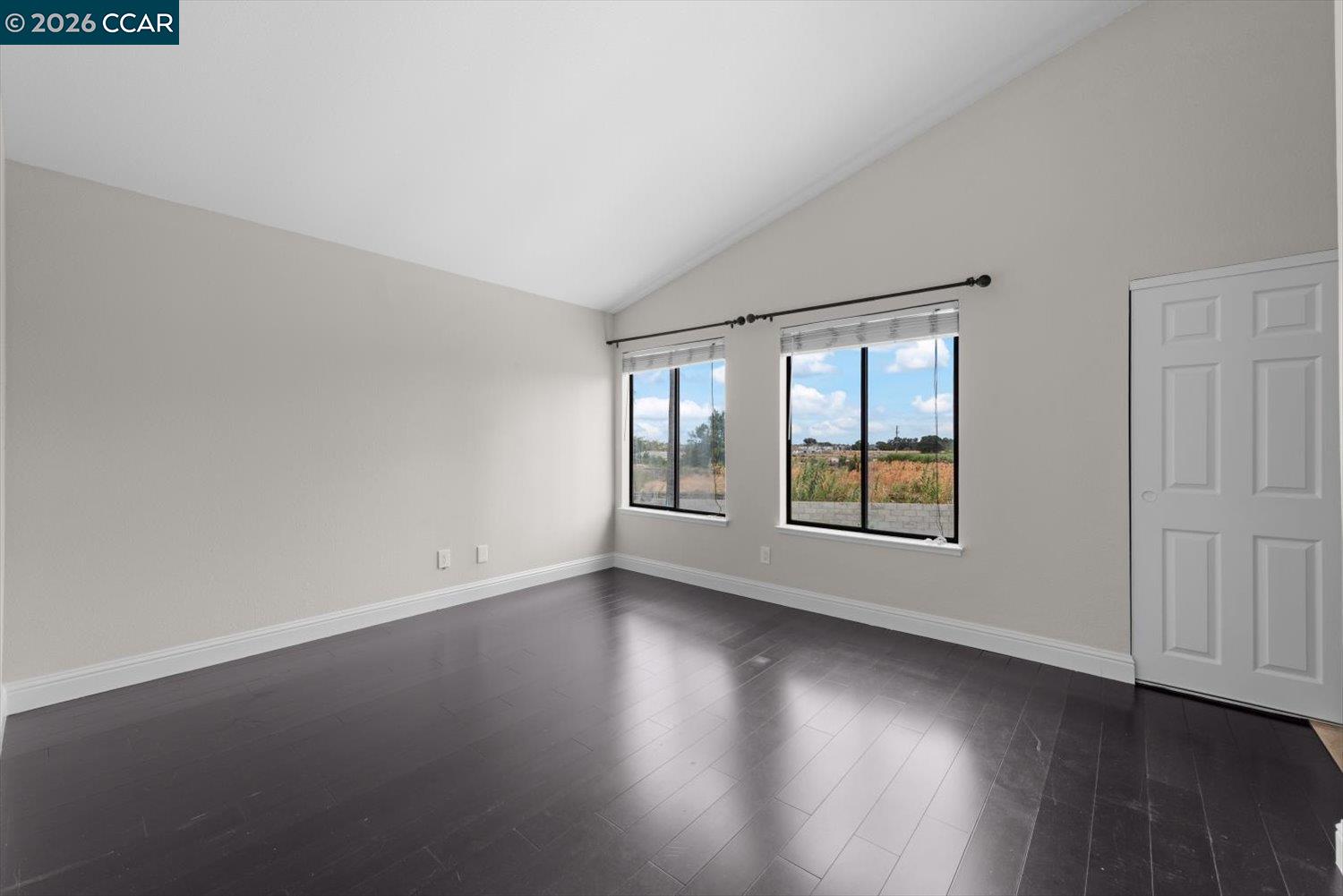 500 Mockingbird Ln