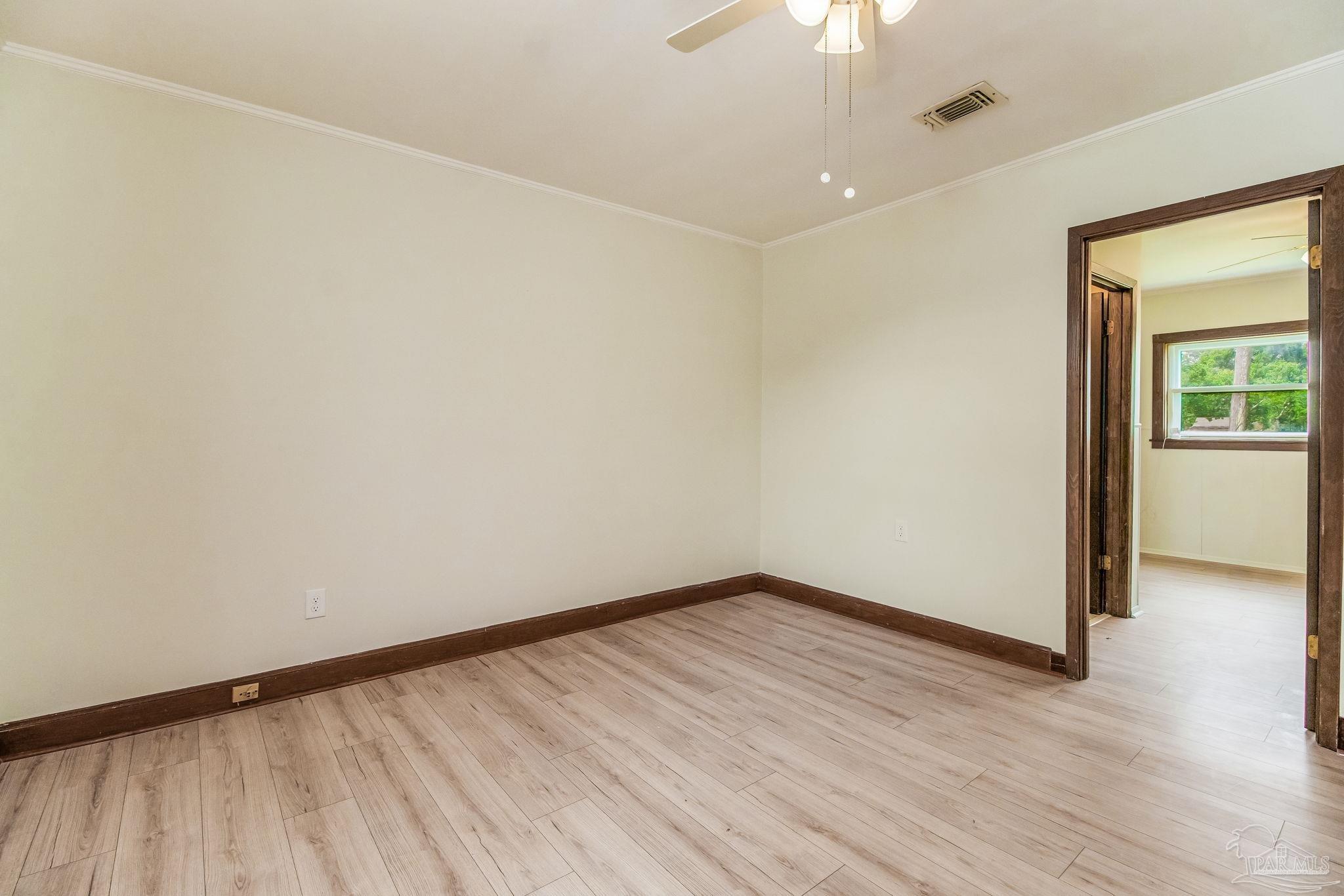 1331 Poppy Ave