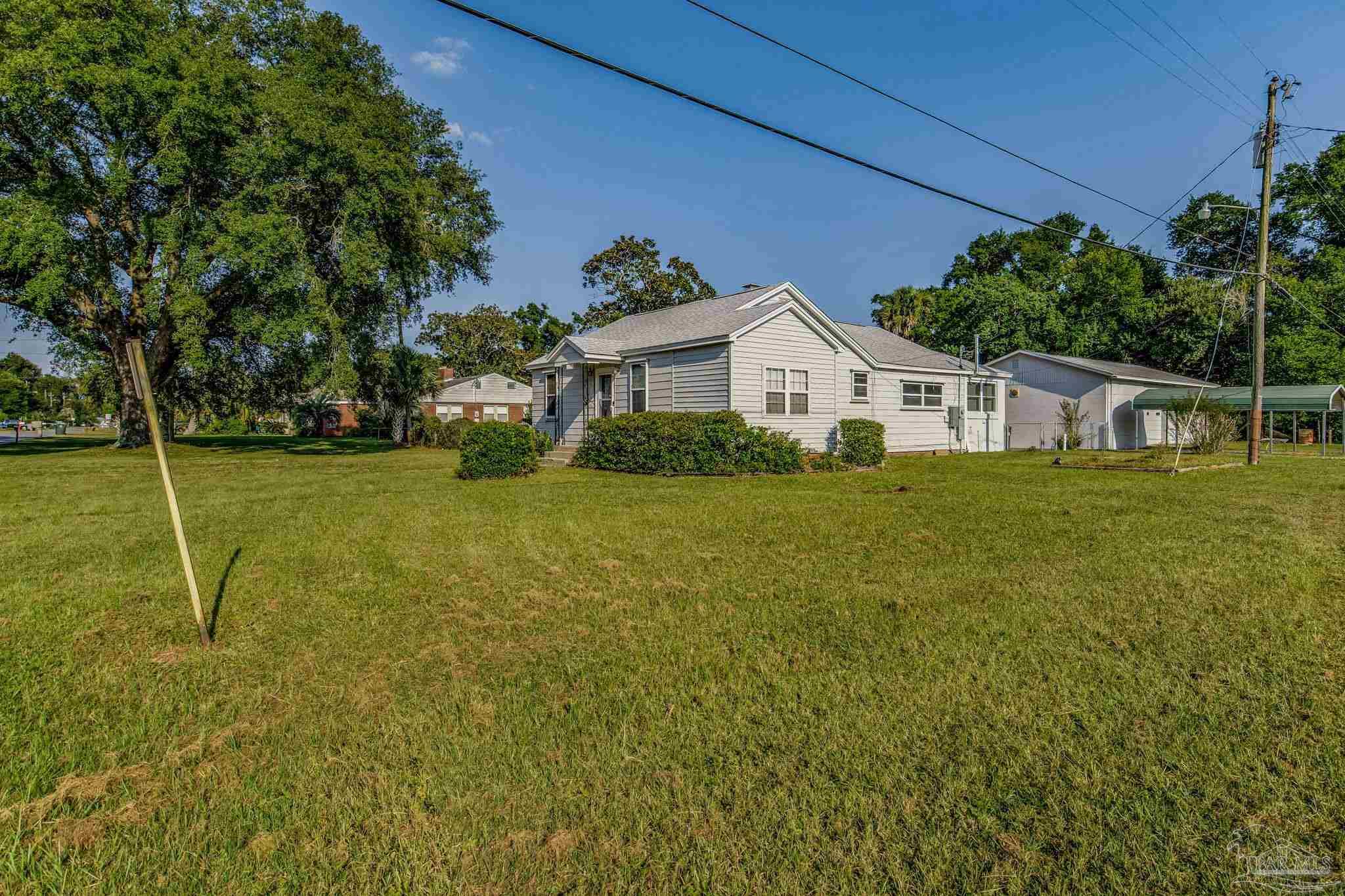 1331 Poppy Ave