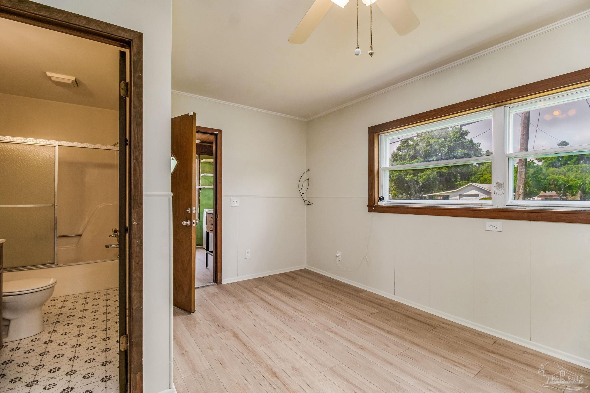 1331 Poppy Ave