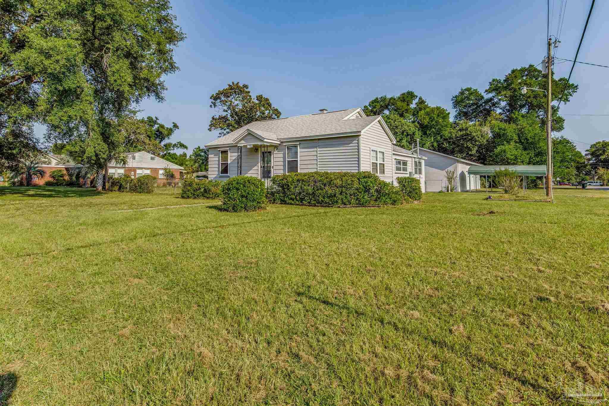 1331 Poppy Ave