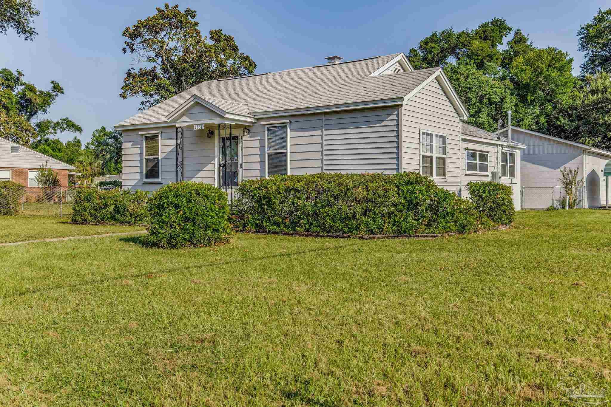 1331 Poppy Ave