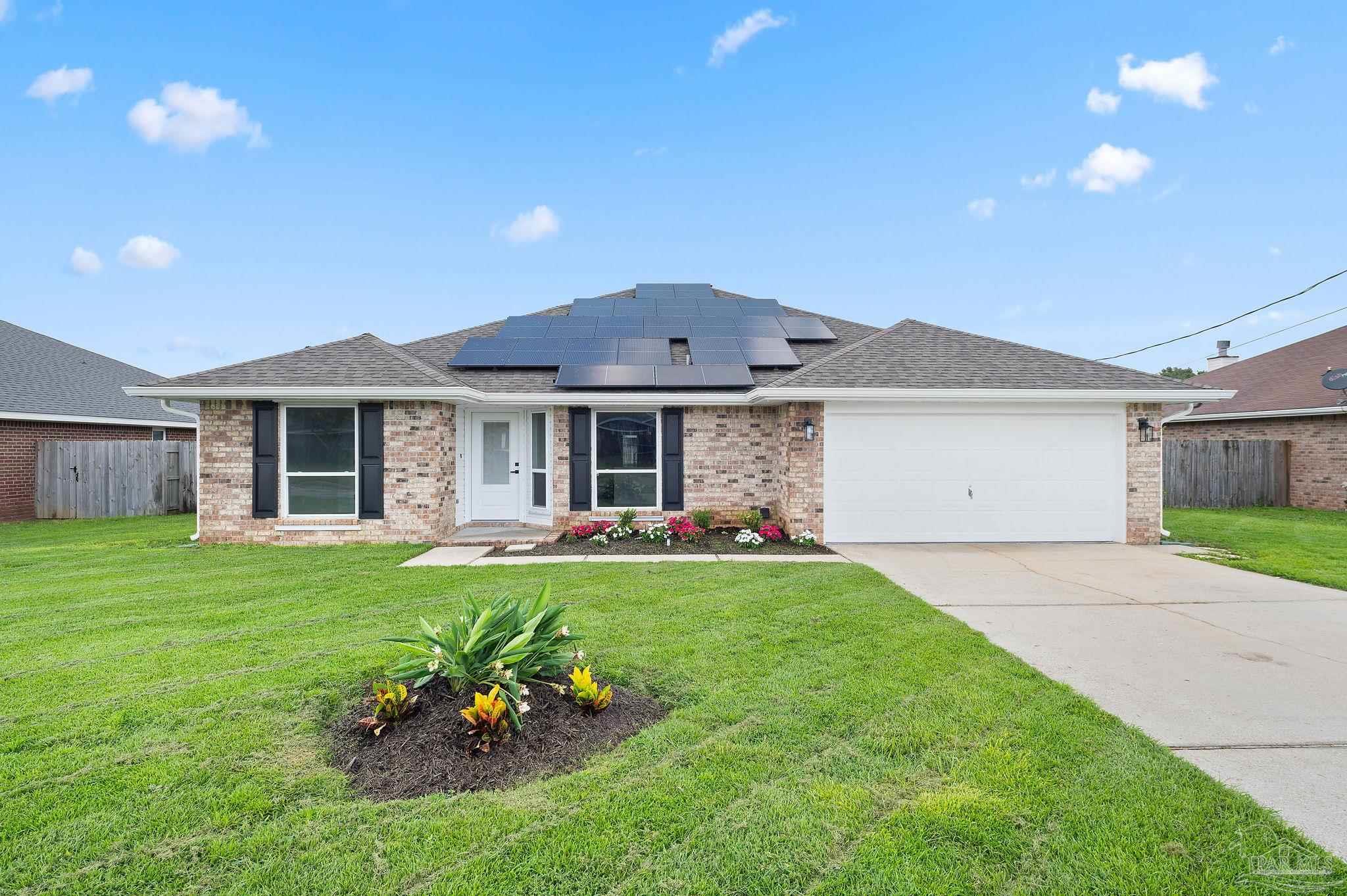4290 Idell Ln