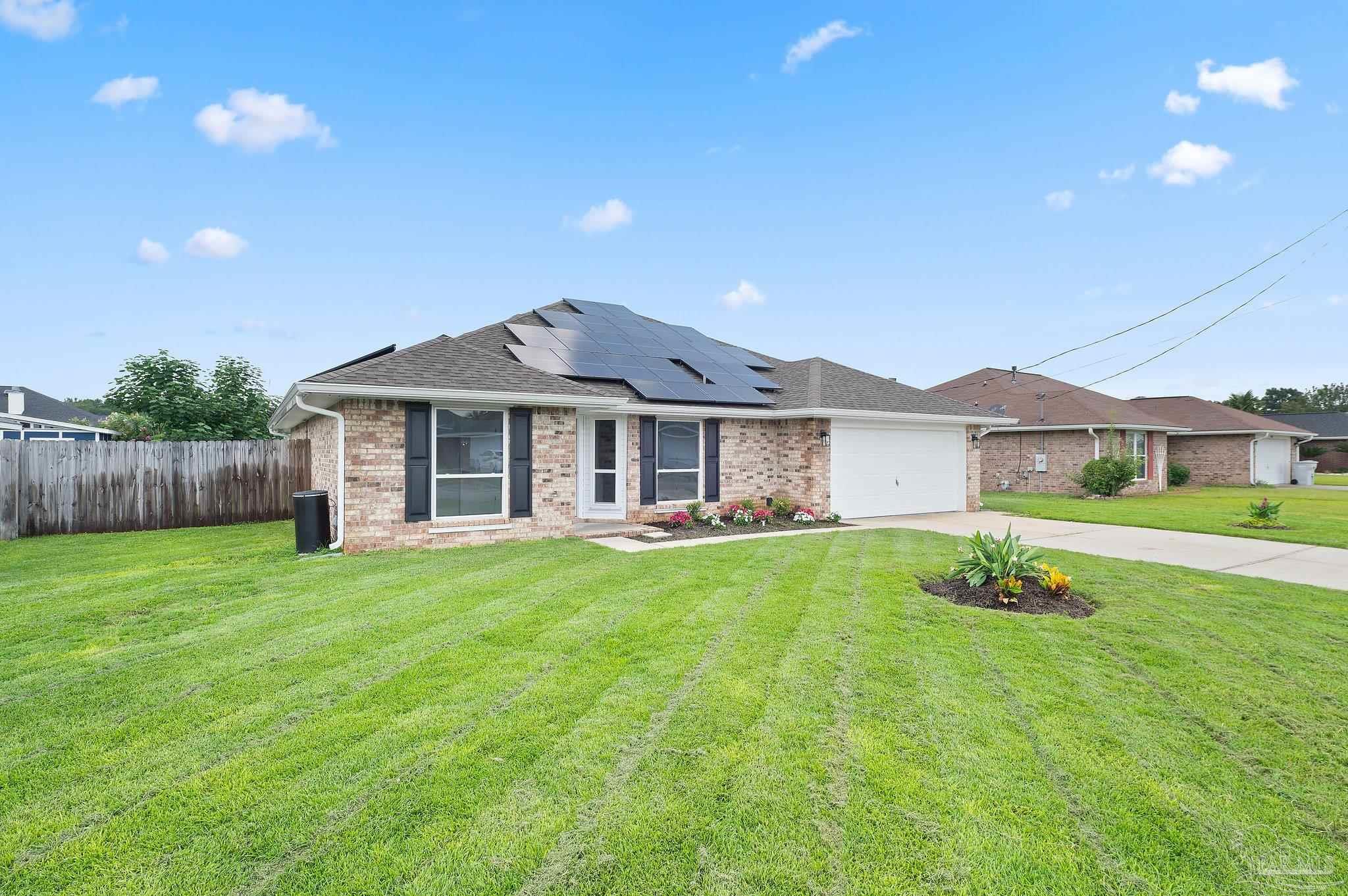 4290 Idell Ln