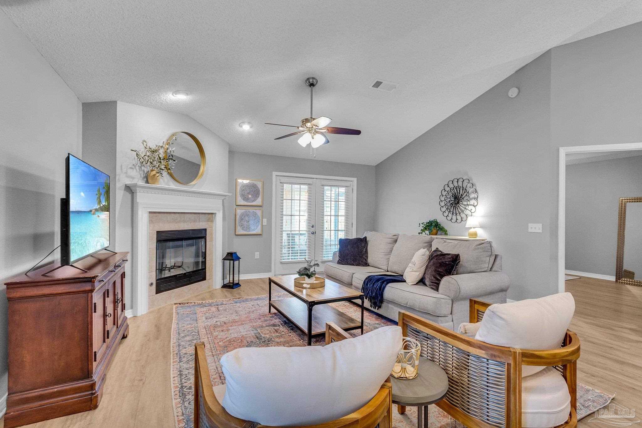 763 Mozingo Ln
