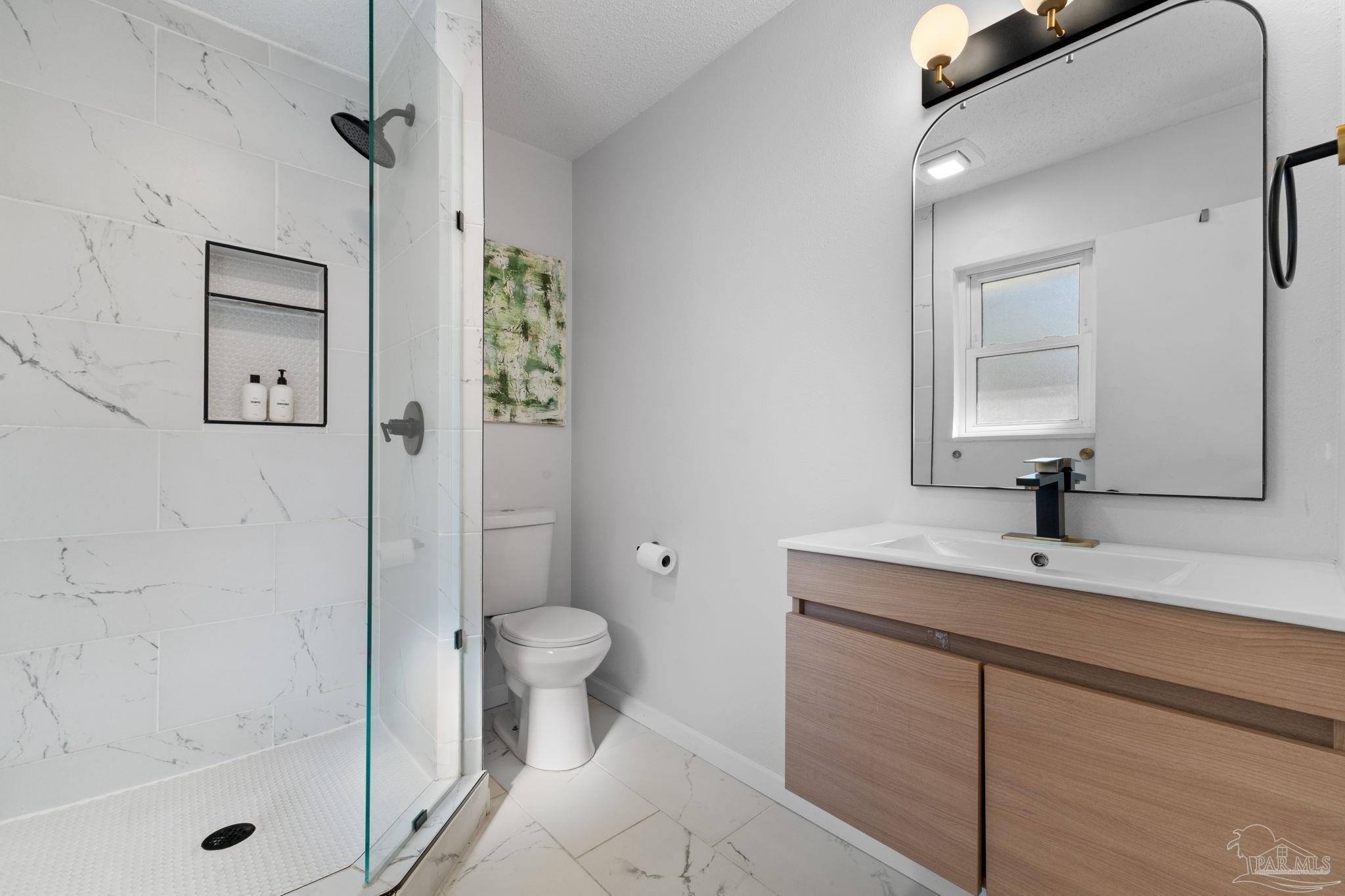 4335 Beau Terra Ln, Pensacola