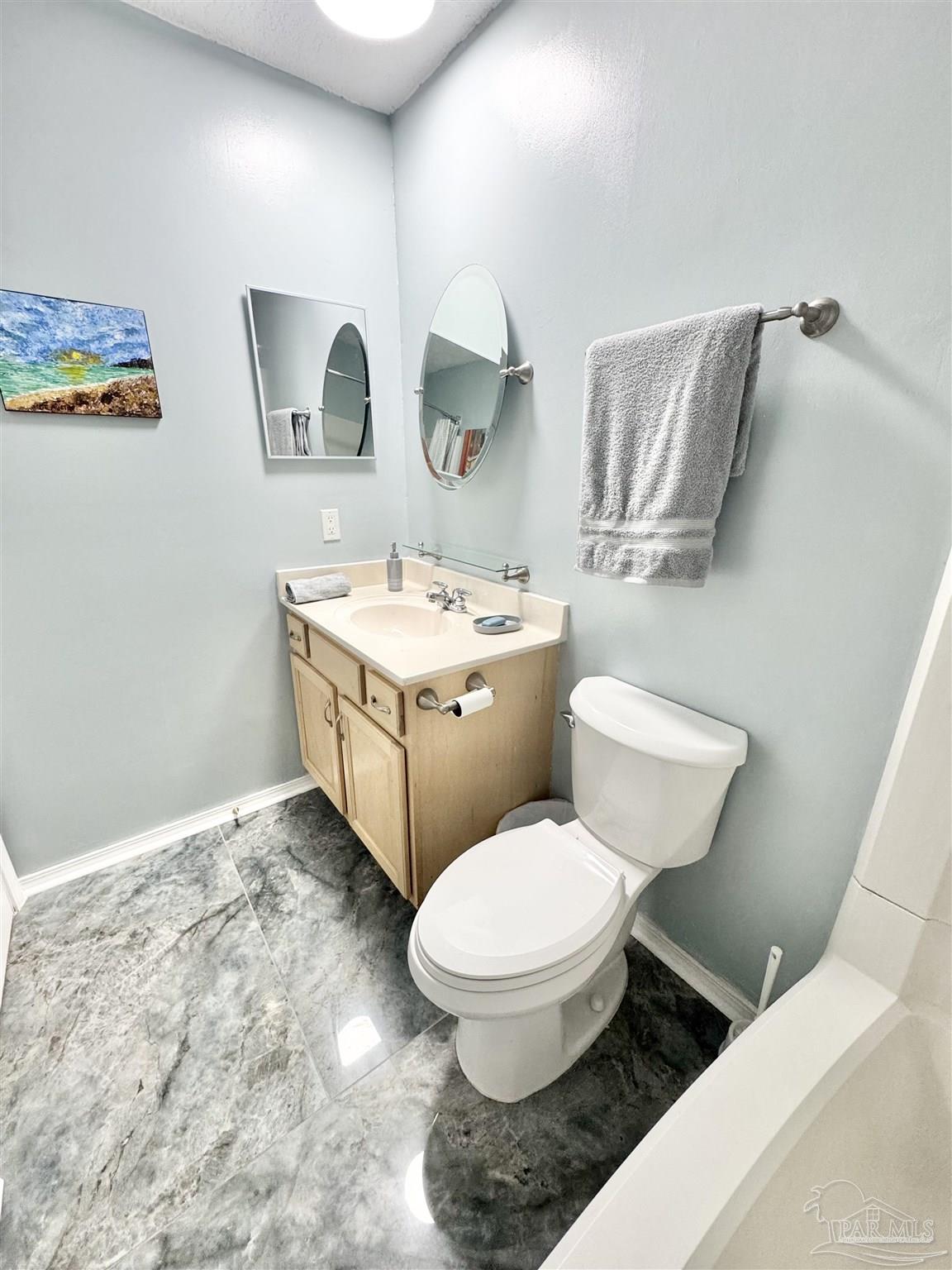 200 Pensacola Beach Rd # J2