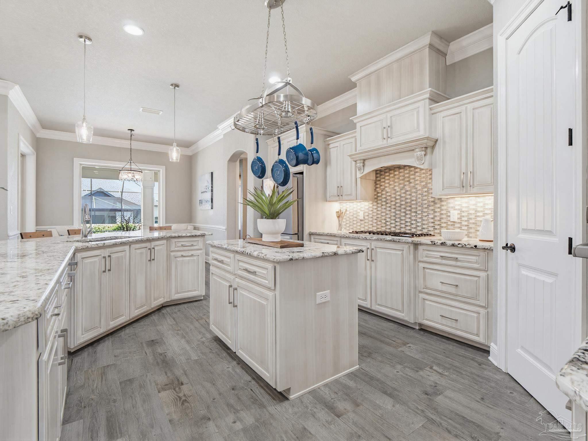 6044 Huntington Creek Cir