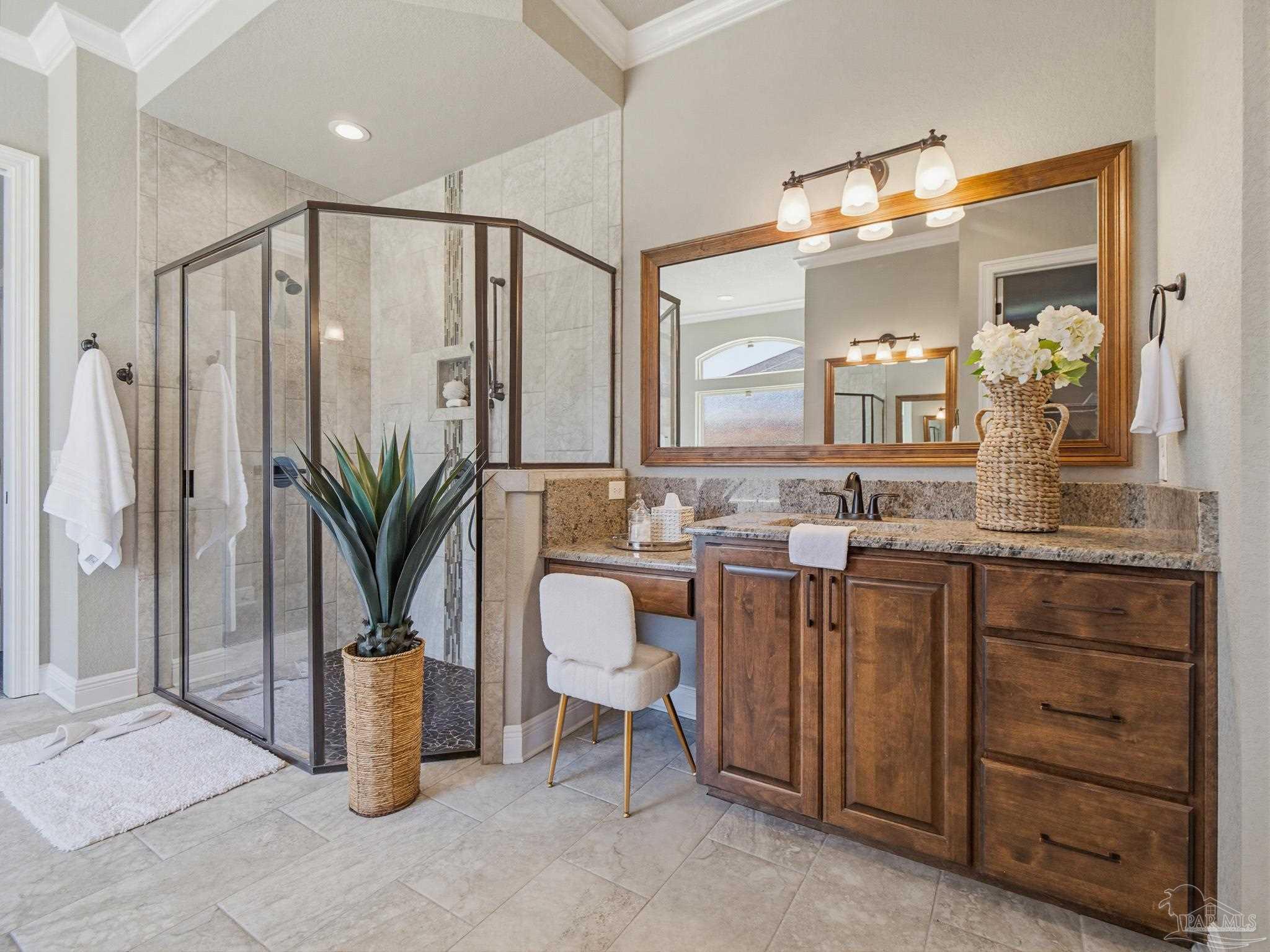 6044 Huntington Creek Cir