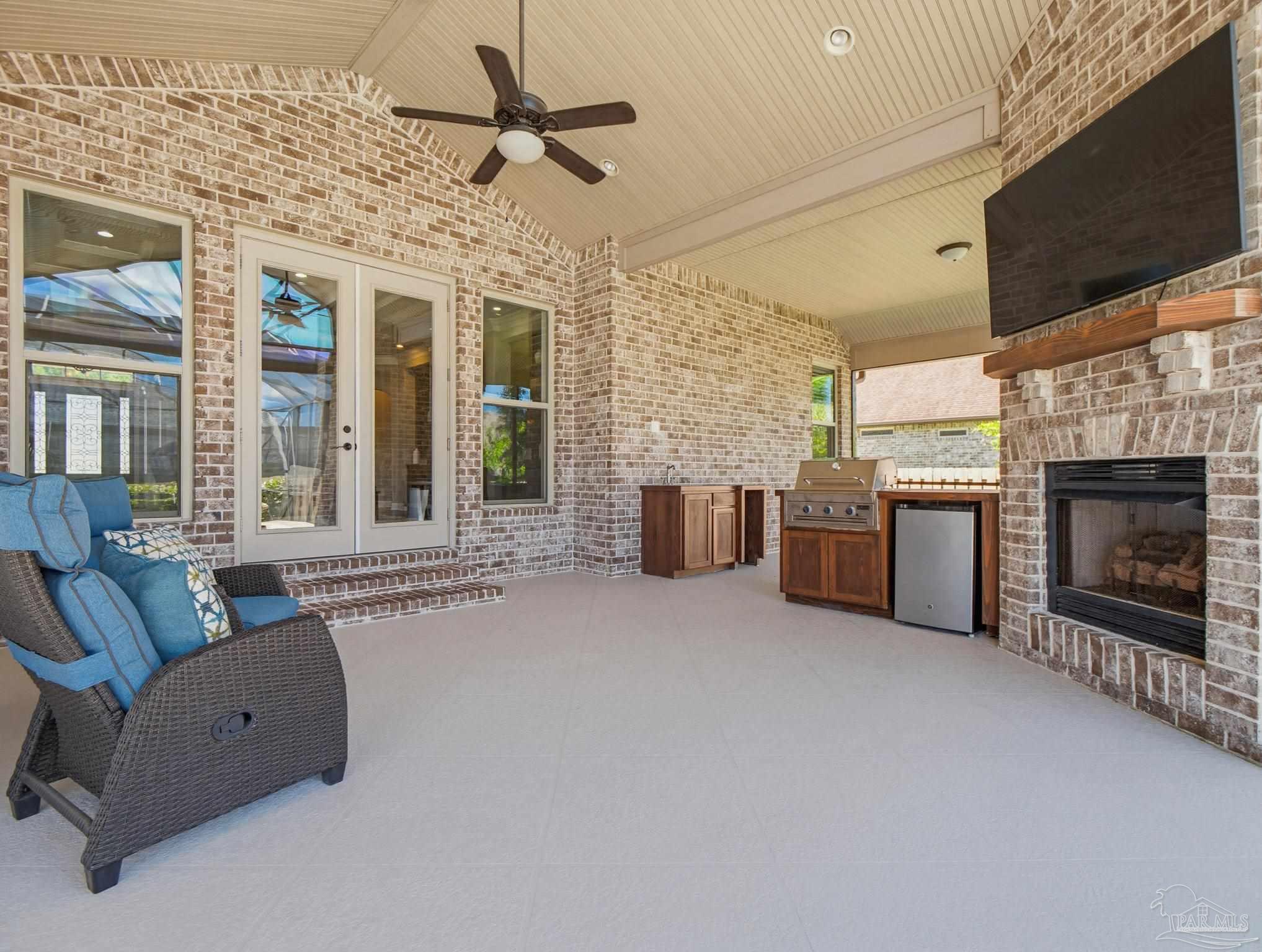 6044 Huntington Creek Cir