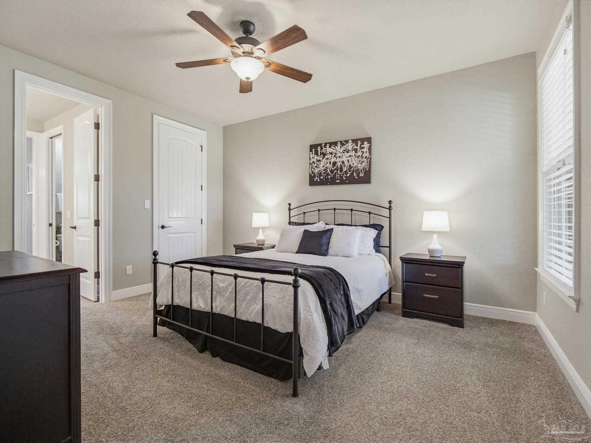 6044 Huntington Creek Cir