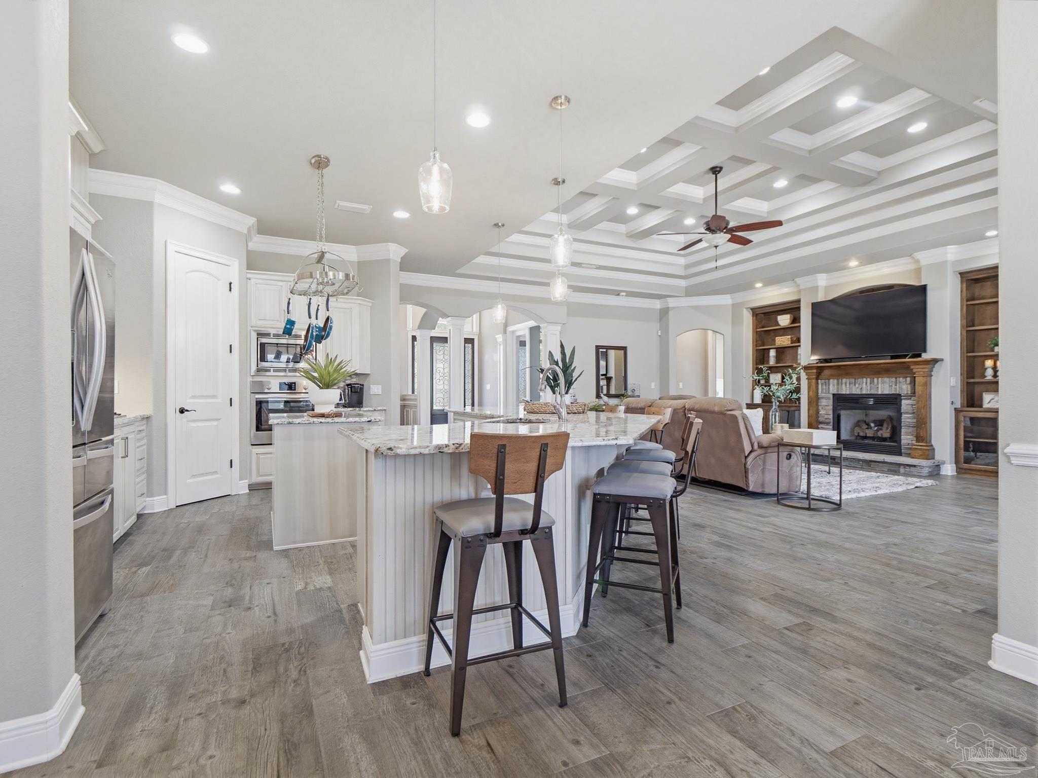 6044 Huntington Creek Cir