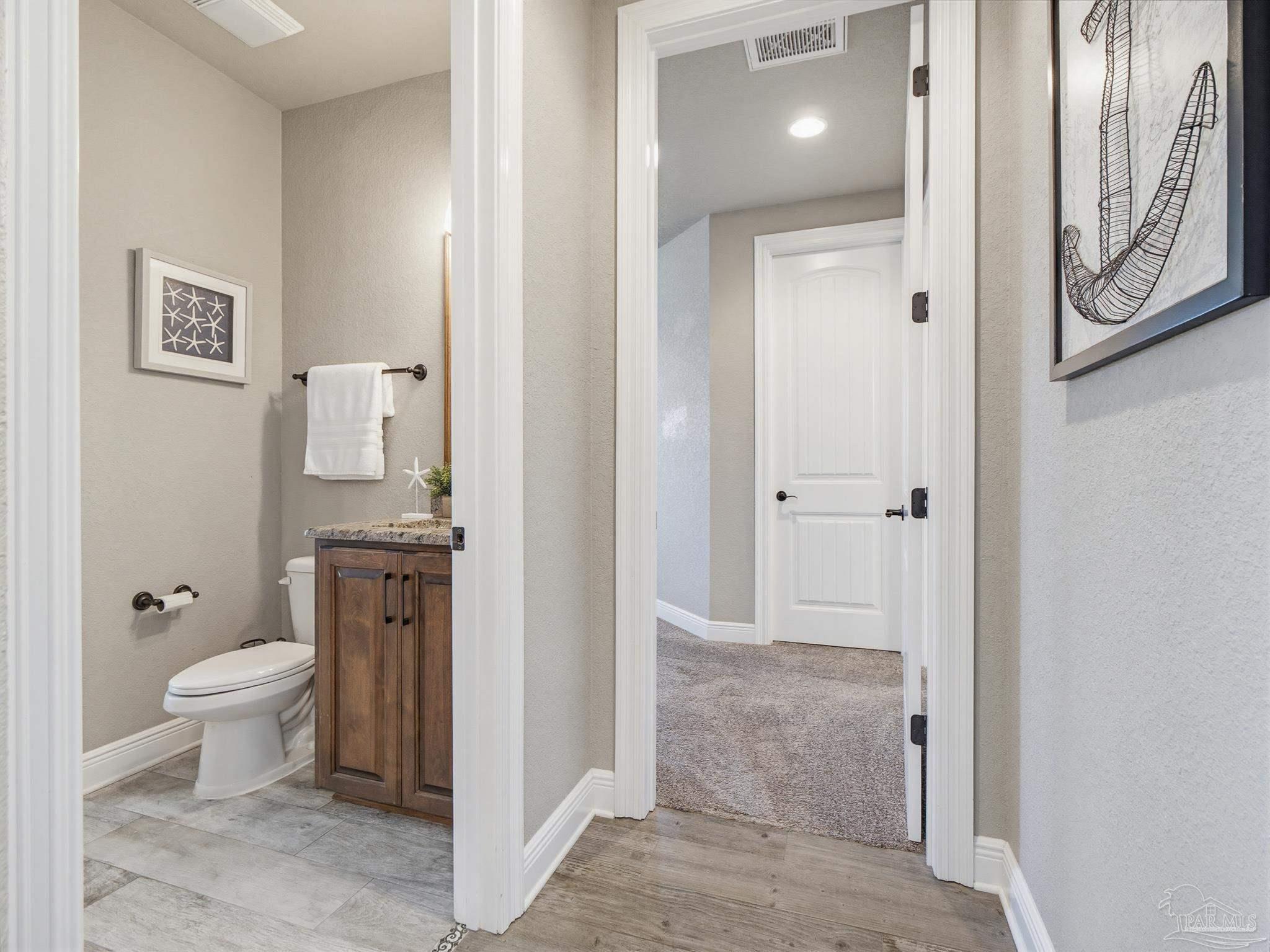 6044 Huntington Creek Cir