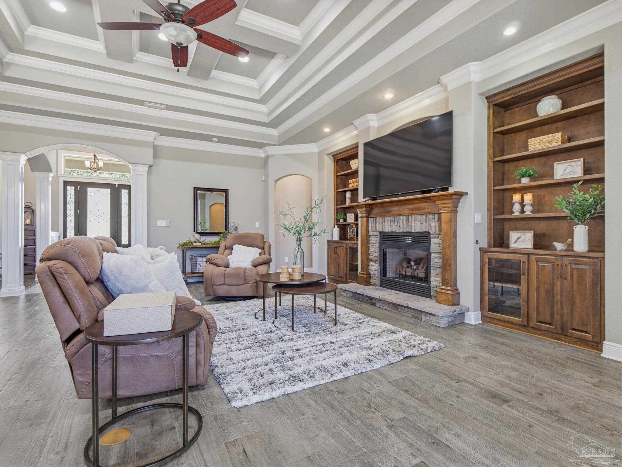 6044 Huntington Creek Cir