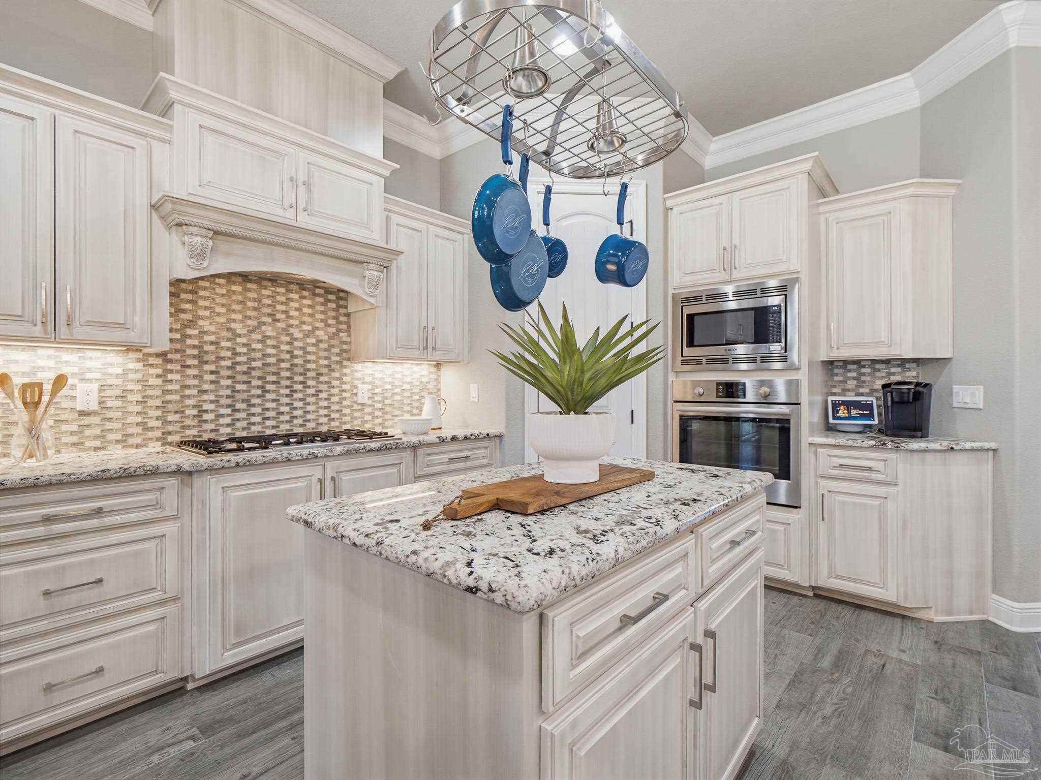 6044 Huntington Creek Cir