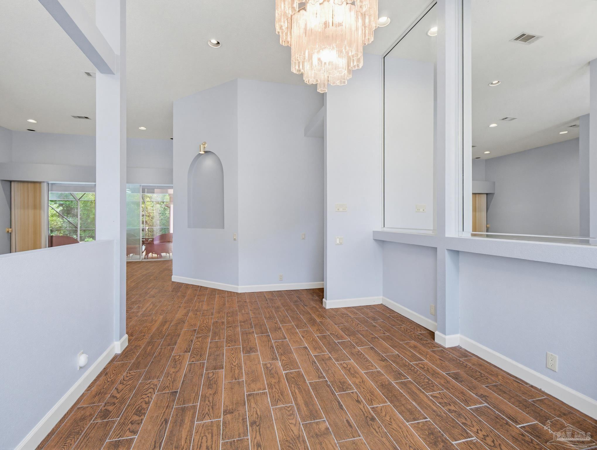 1400 Kings Rd