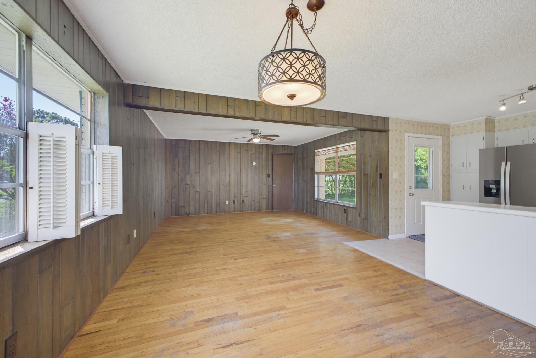 1011 Gerhardt Dr