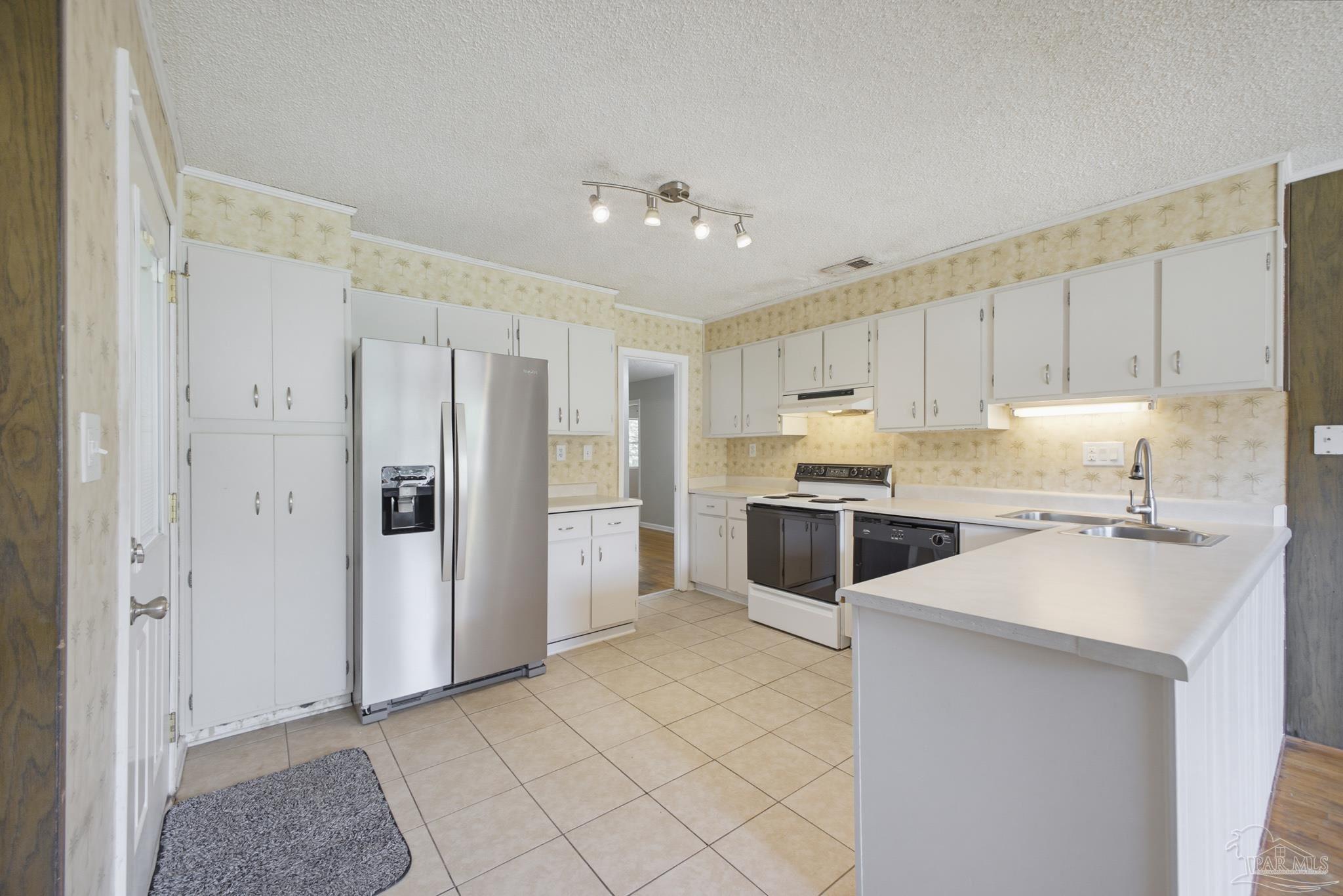 1011 Gerhardt Dr