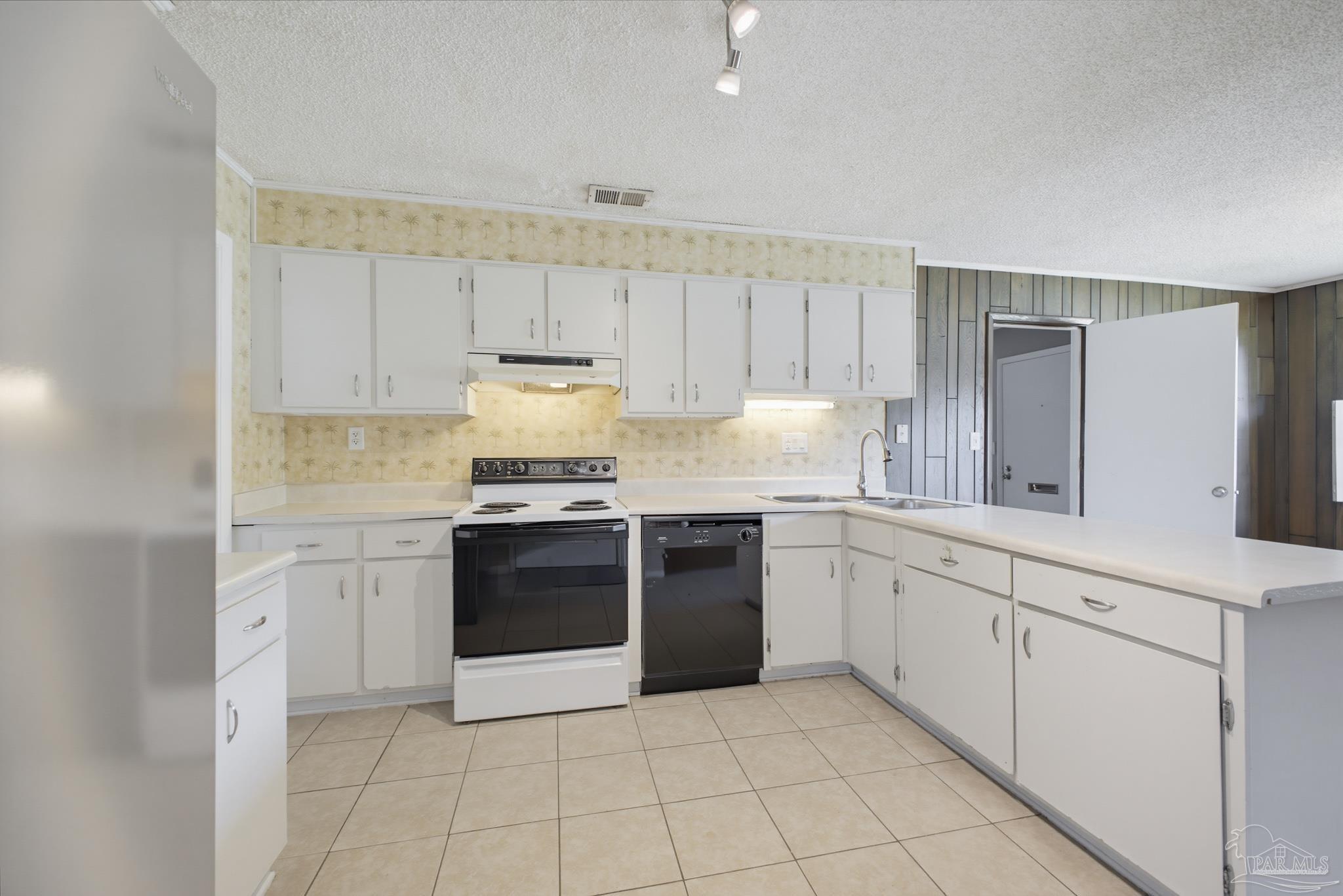 1011 Gerhardt Dr
