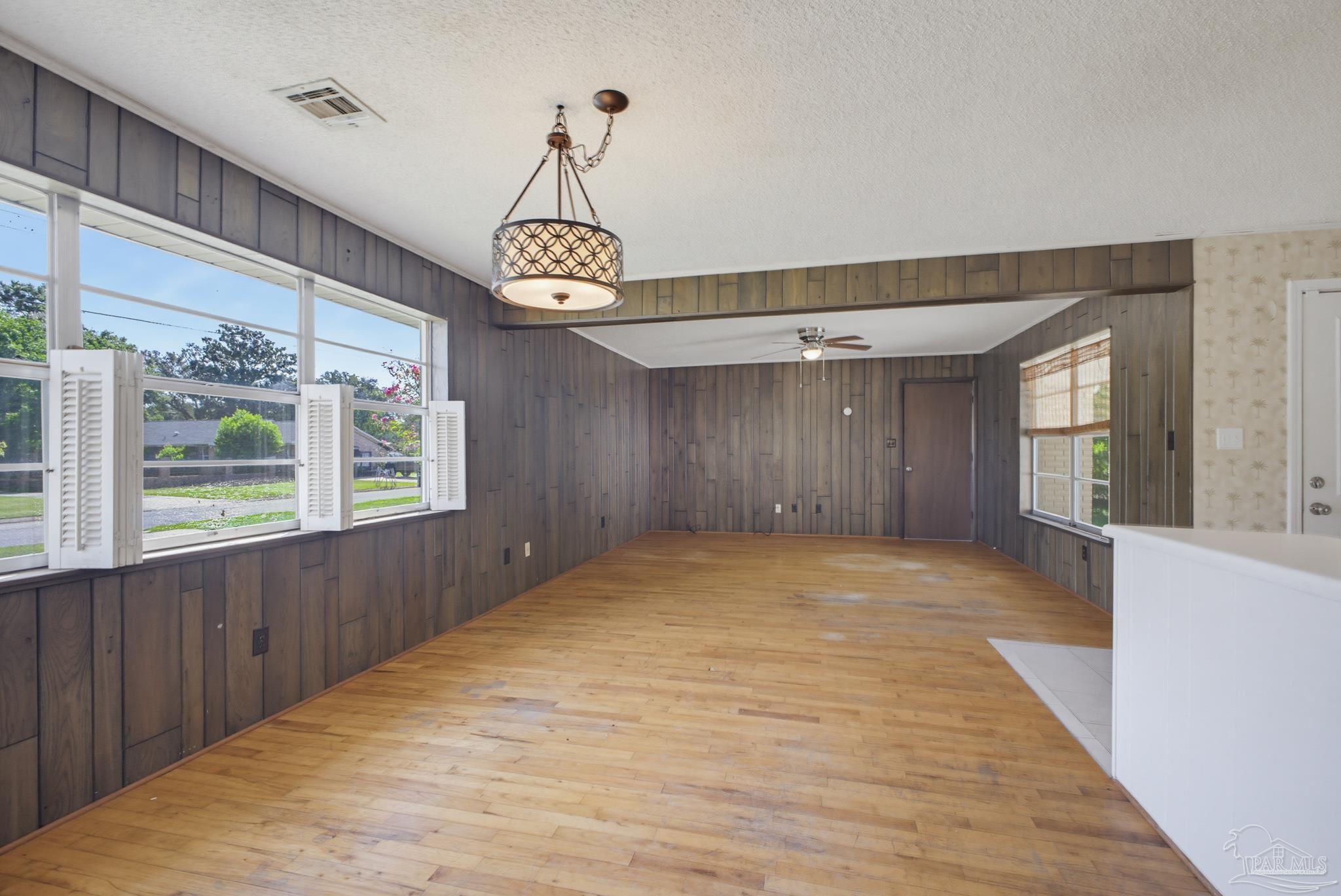 1011 Gerhardt Dr