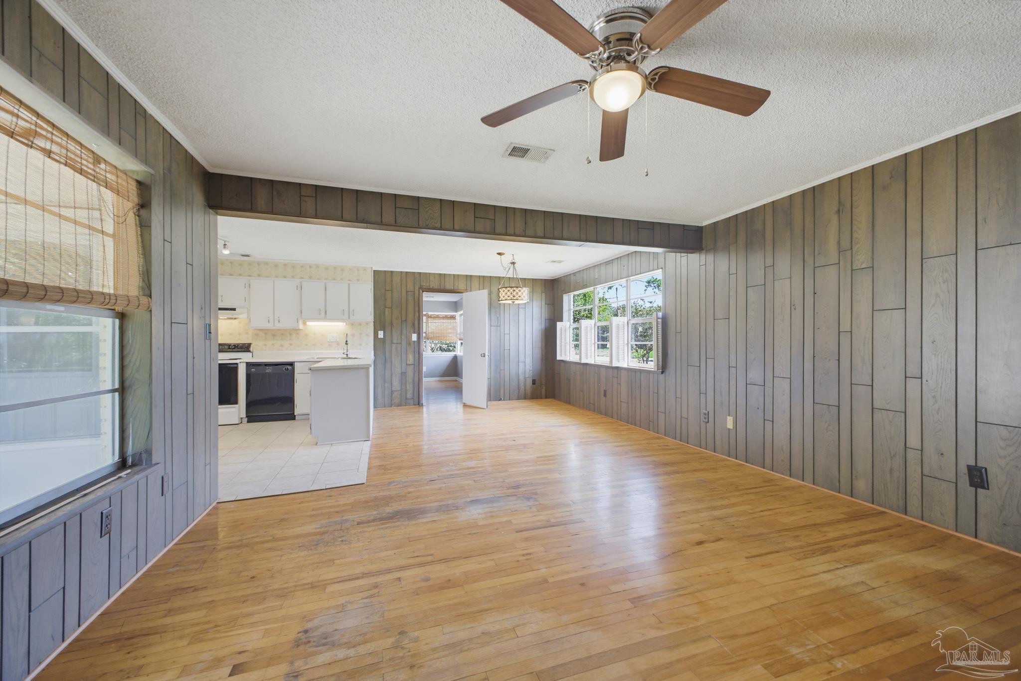 1011 Gerhardt Dr