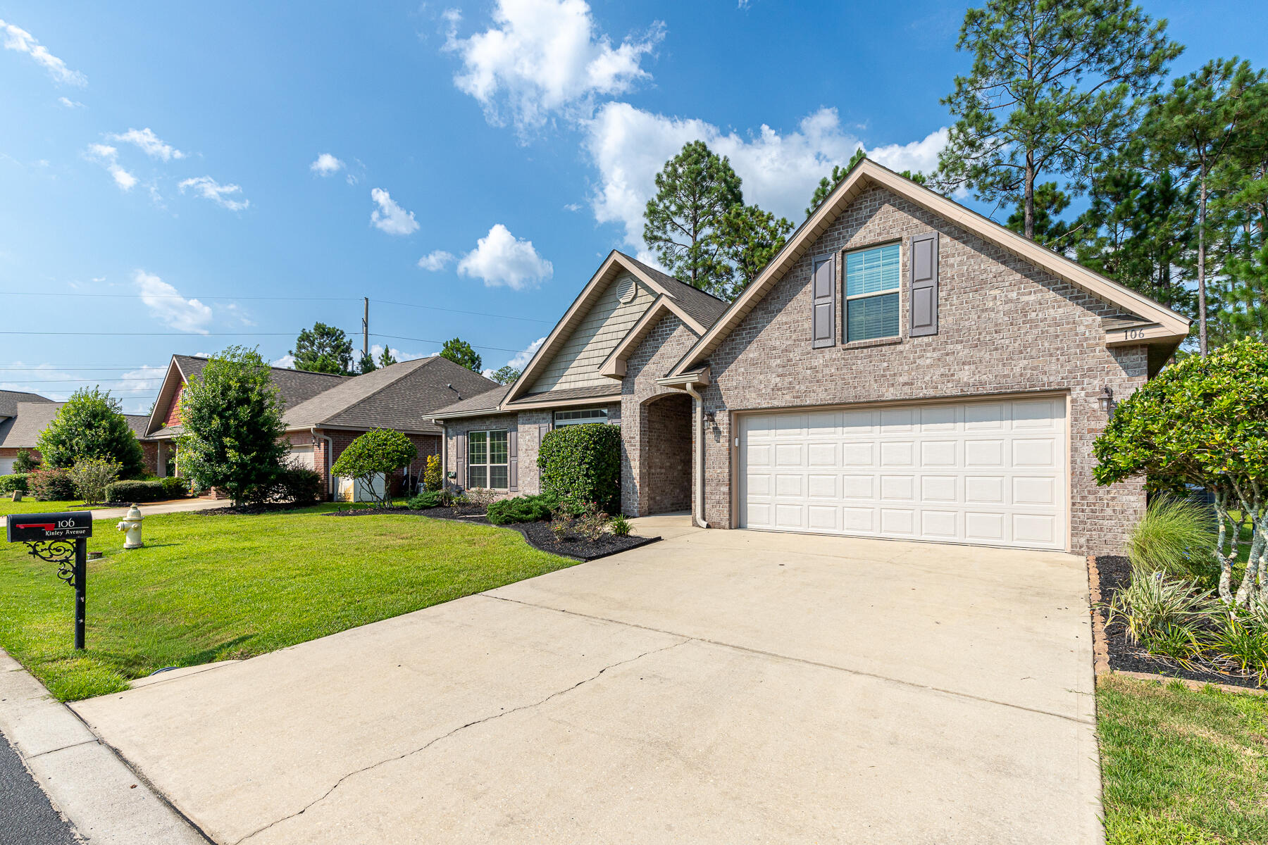 106 Kinley Avenue